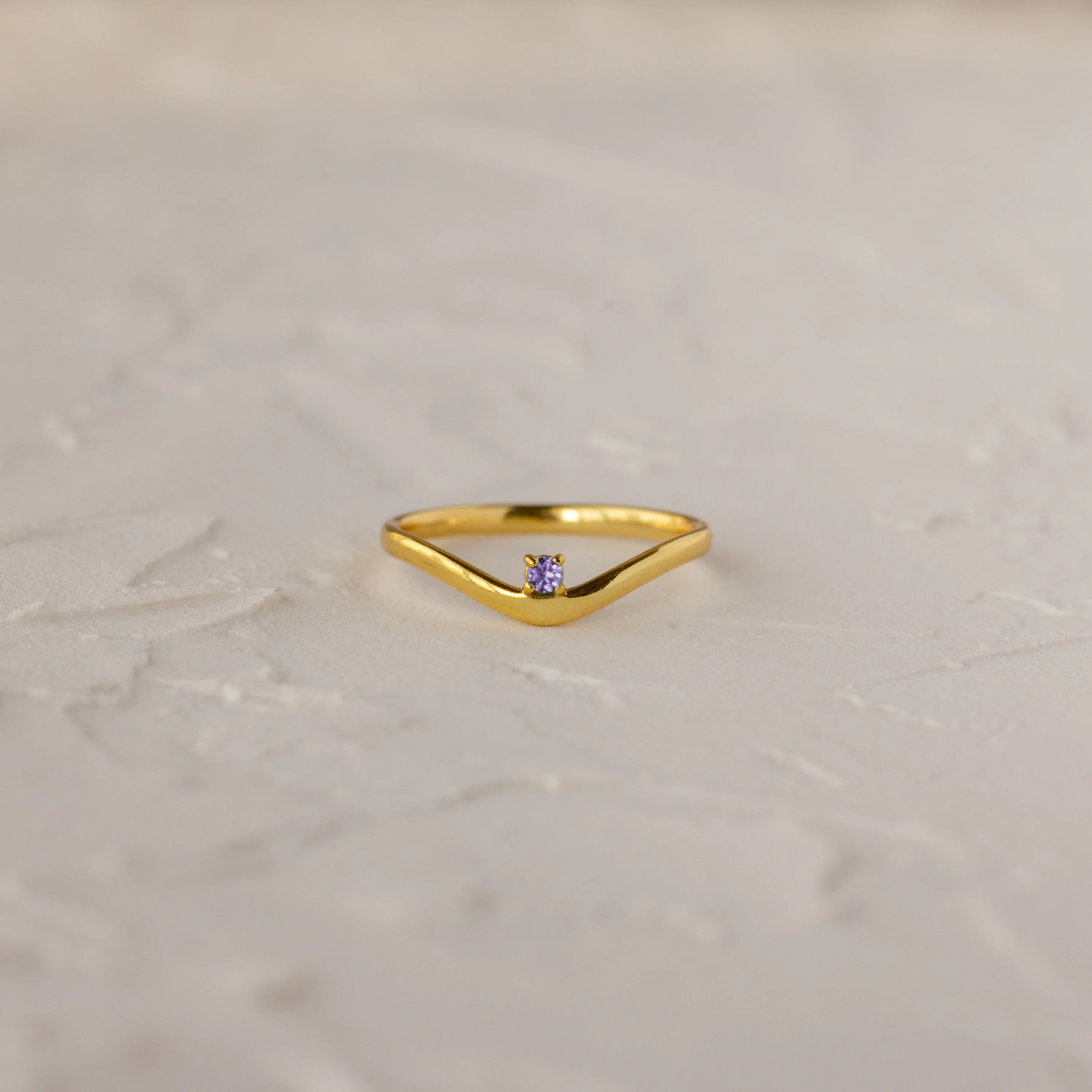 Alexandrite Drop Curve Ring