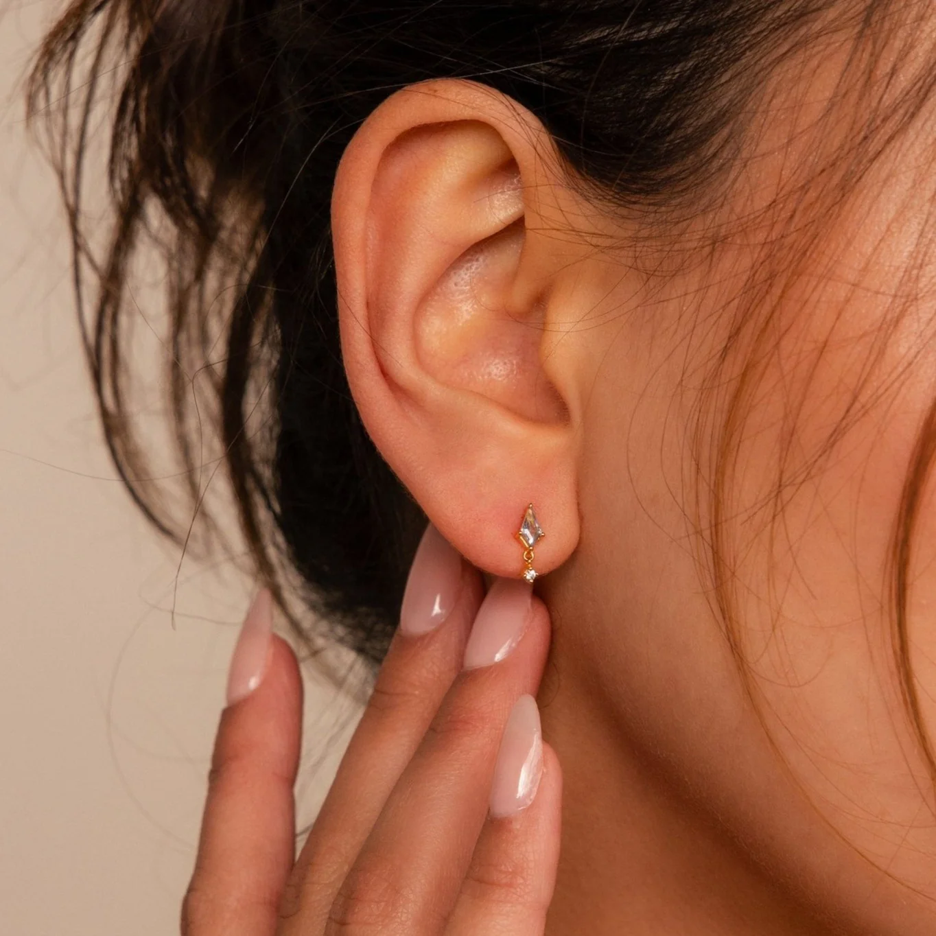 Aquamarine Kite Drop Earrings - Image 2