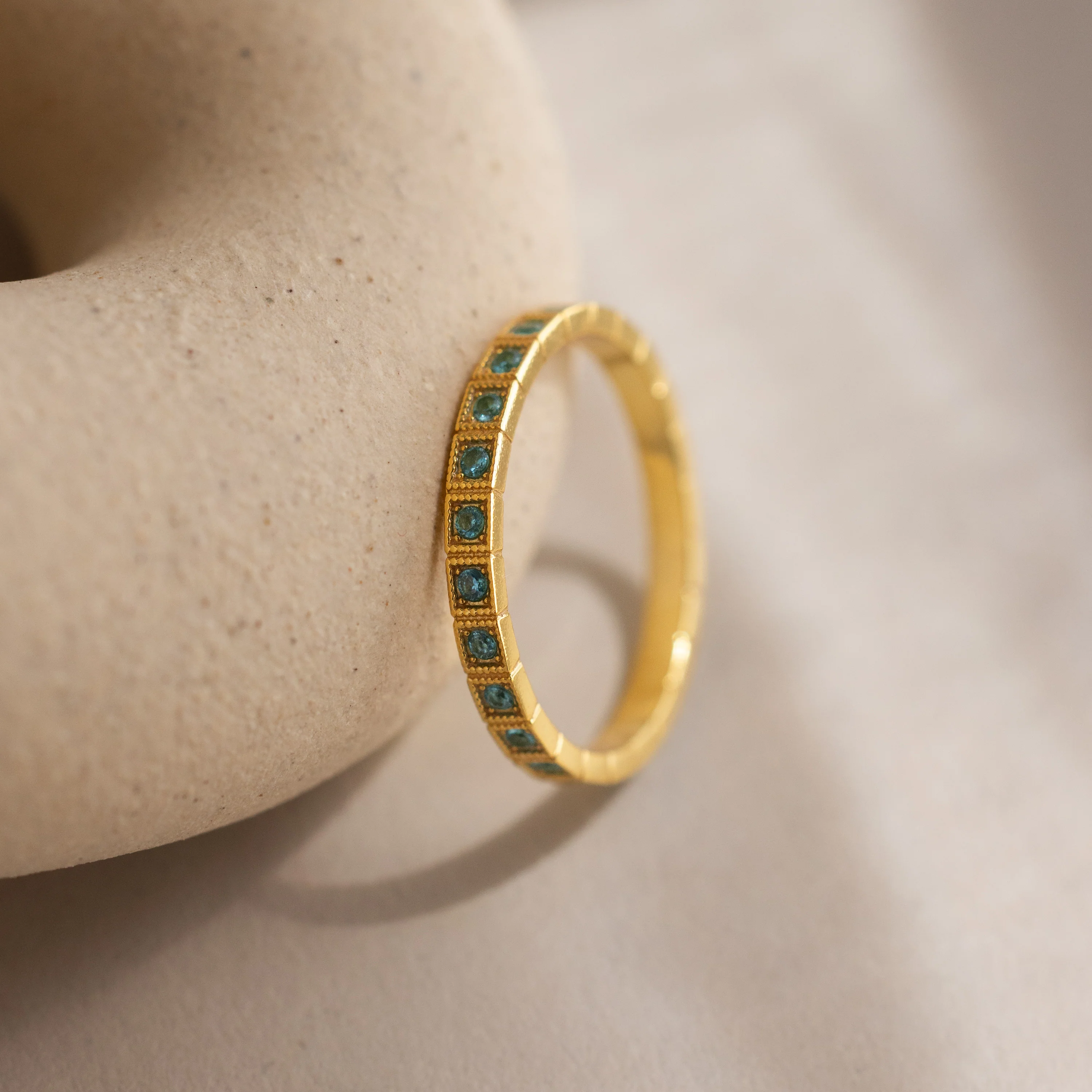 Art Deco Aquamarine Eternity Ring - Image 3