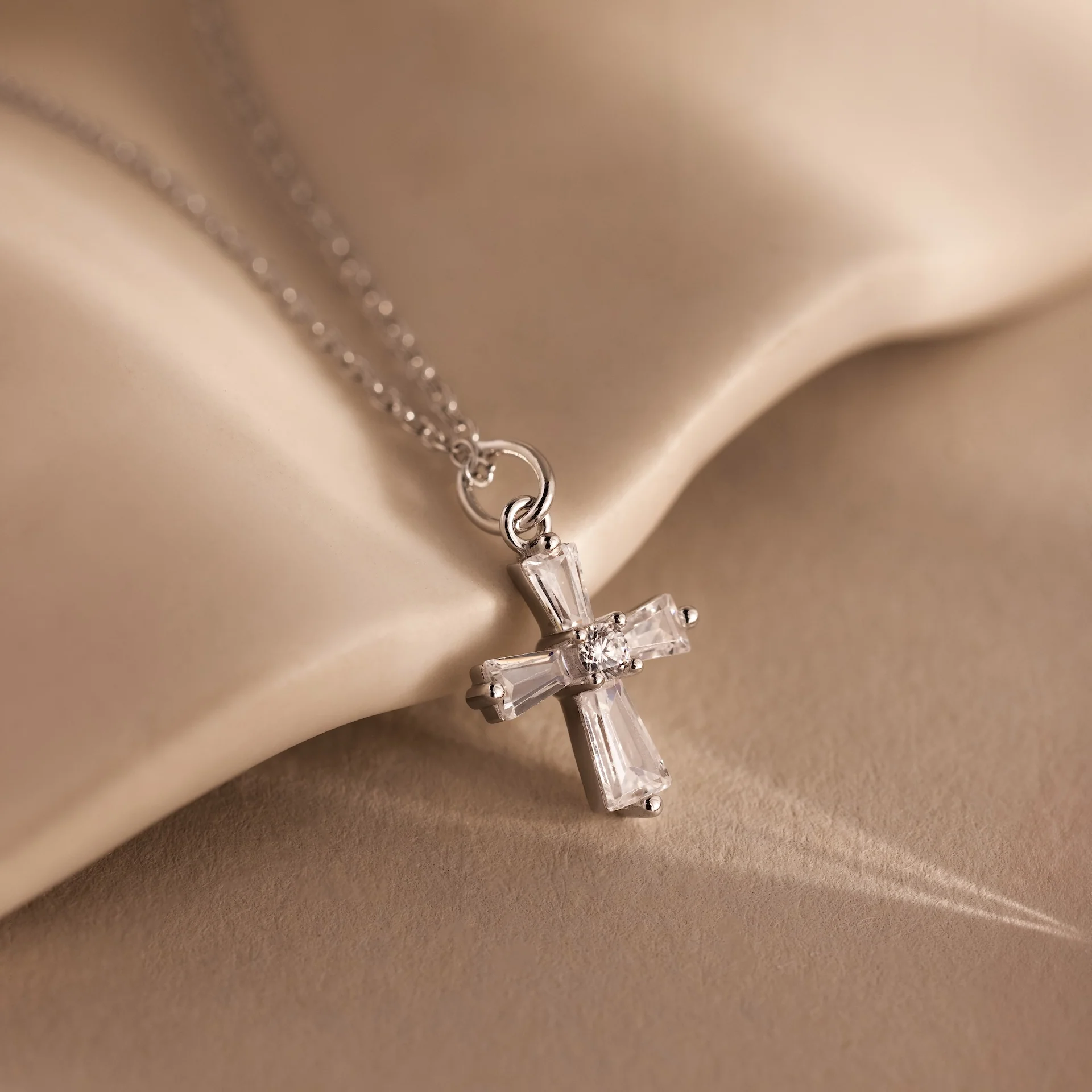 Art Deco Cross Necklace - Image 2