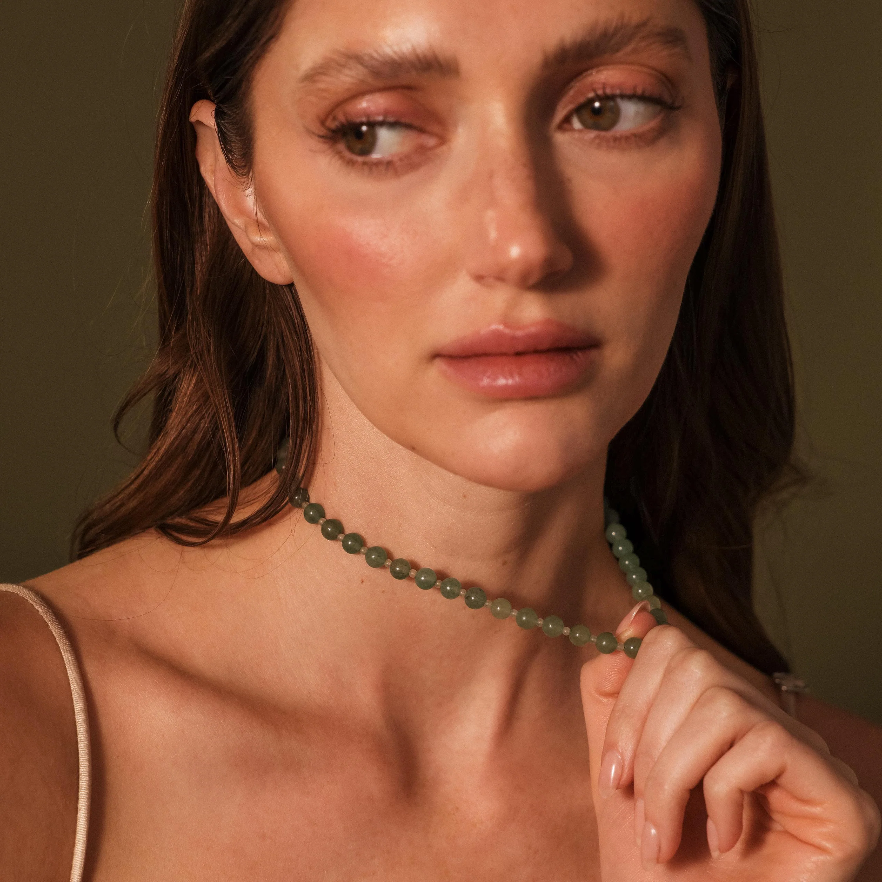 Aventurine Choker Necklace in 18K Gold - Image 8