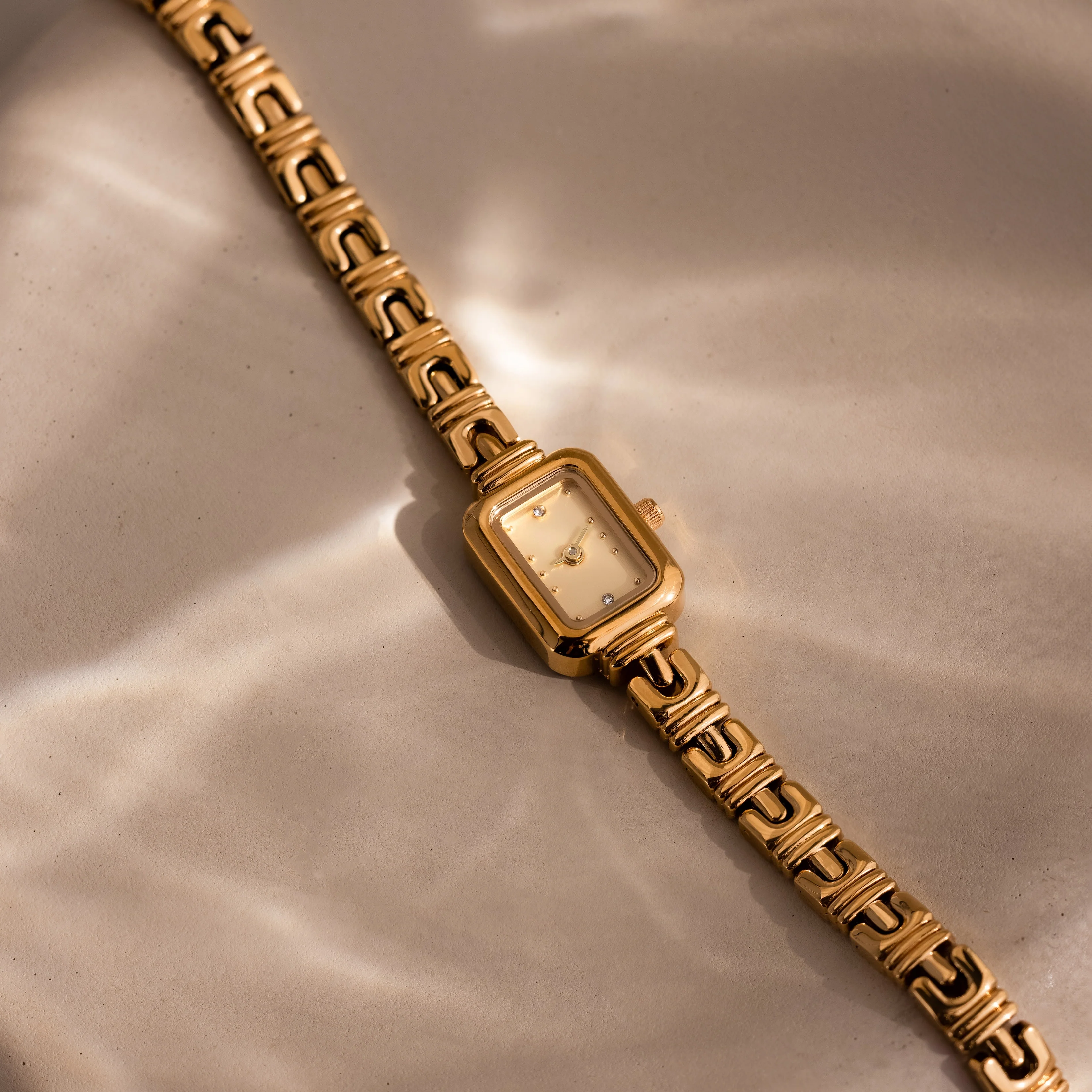 Azteca Link Timepiece in 18K Gold - Image 3