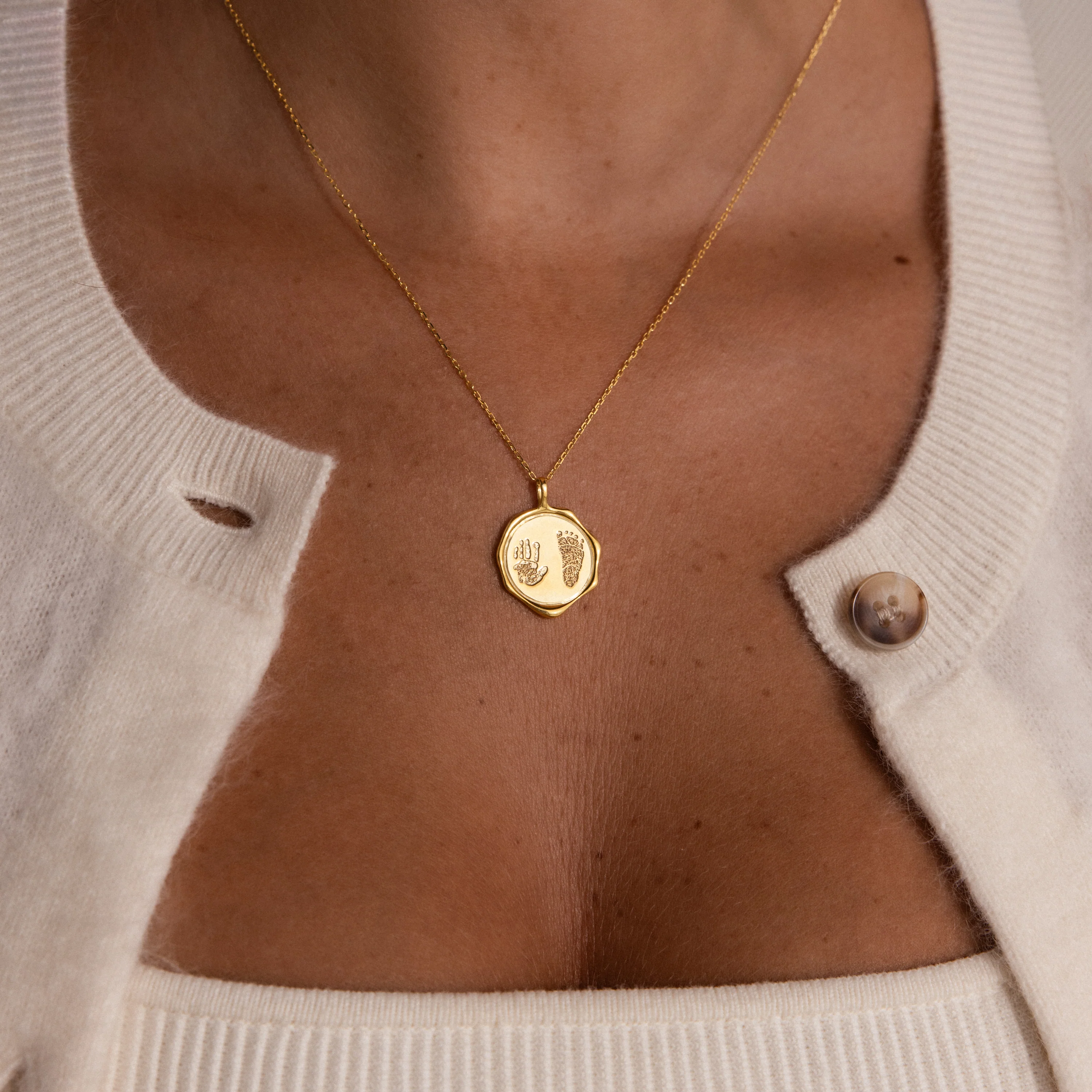 Baby Hand & Footprint Necklace in 18K Gold - Image 4