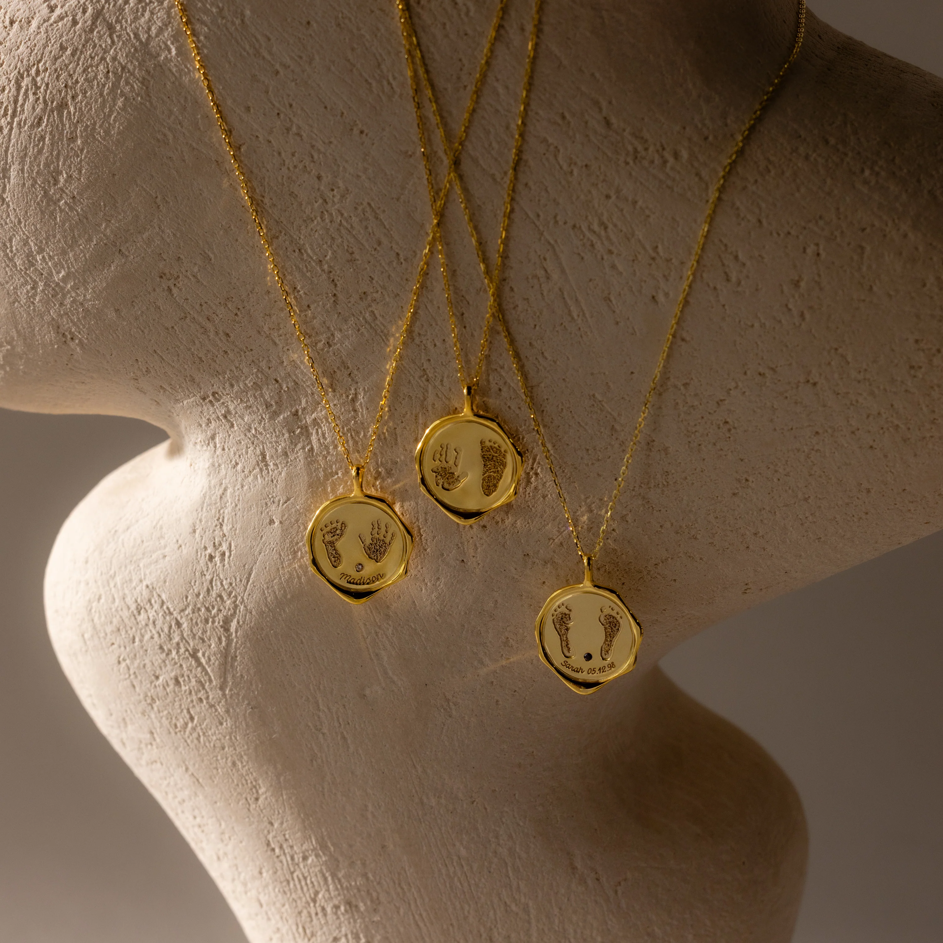 Baby Hand & Footprint Necklace in 18K Gold - Image 7