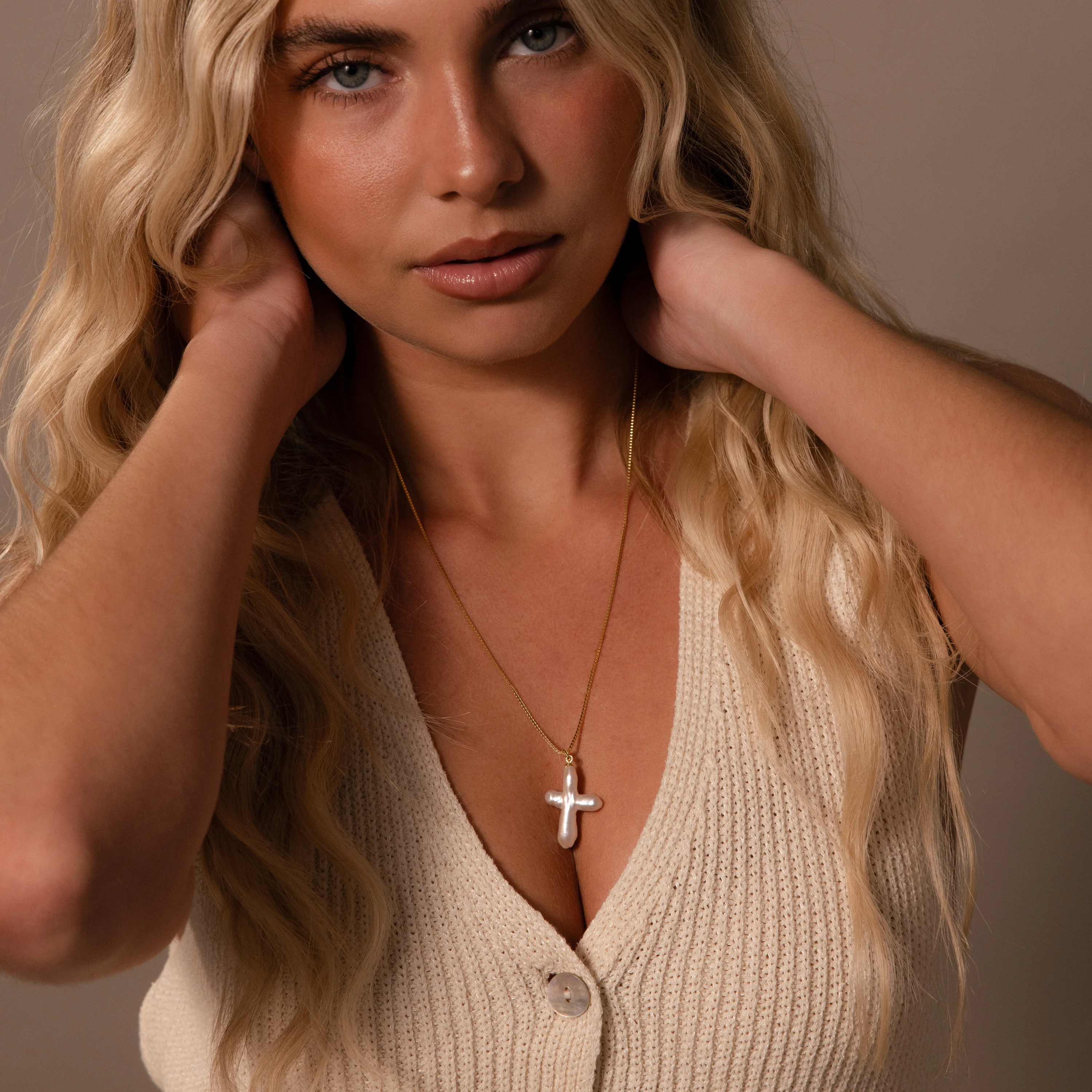 Baroque Pearl Cross Necklace in 18K Gold - Image 6