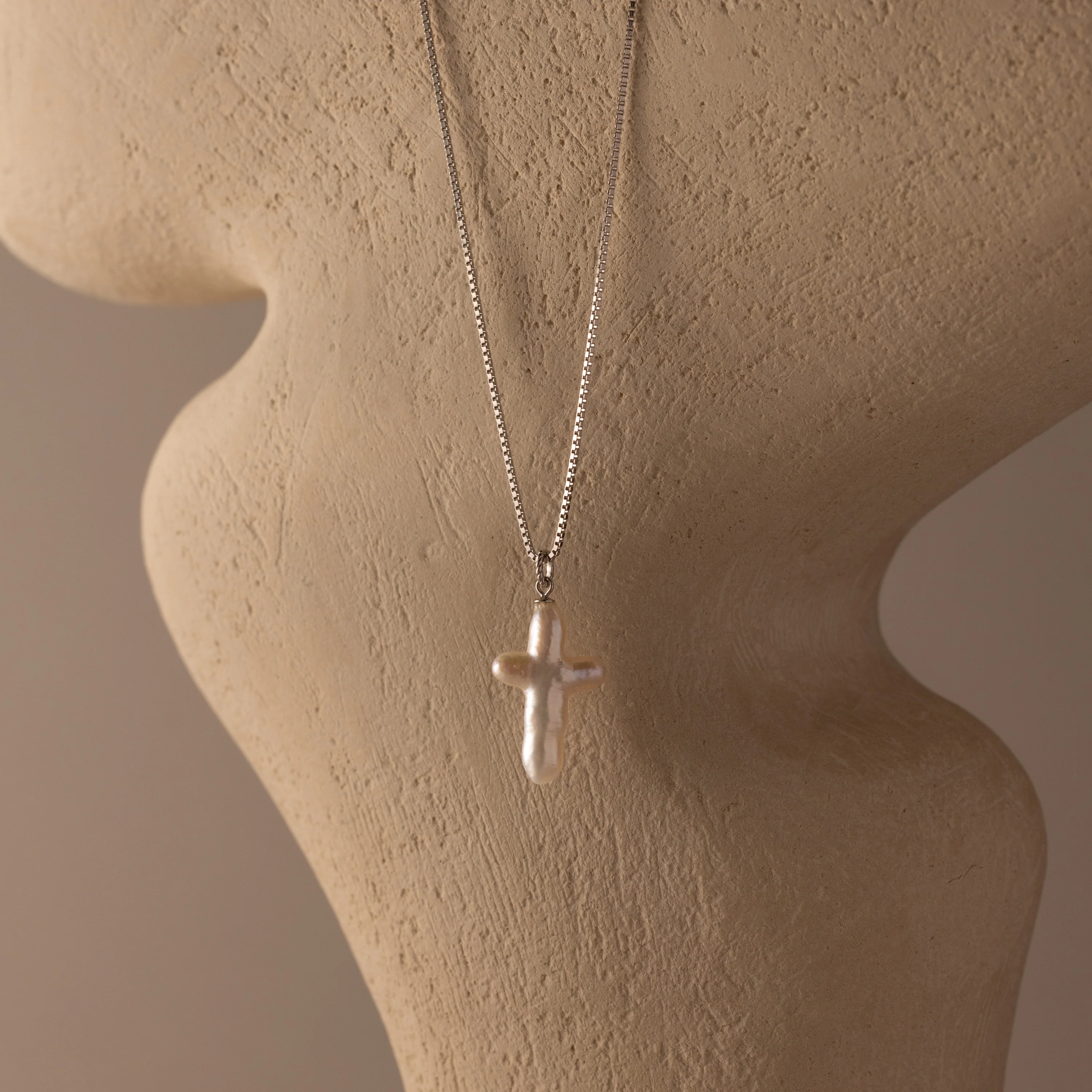 Baroque Pearl Cross Necklace - Image 4