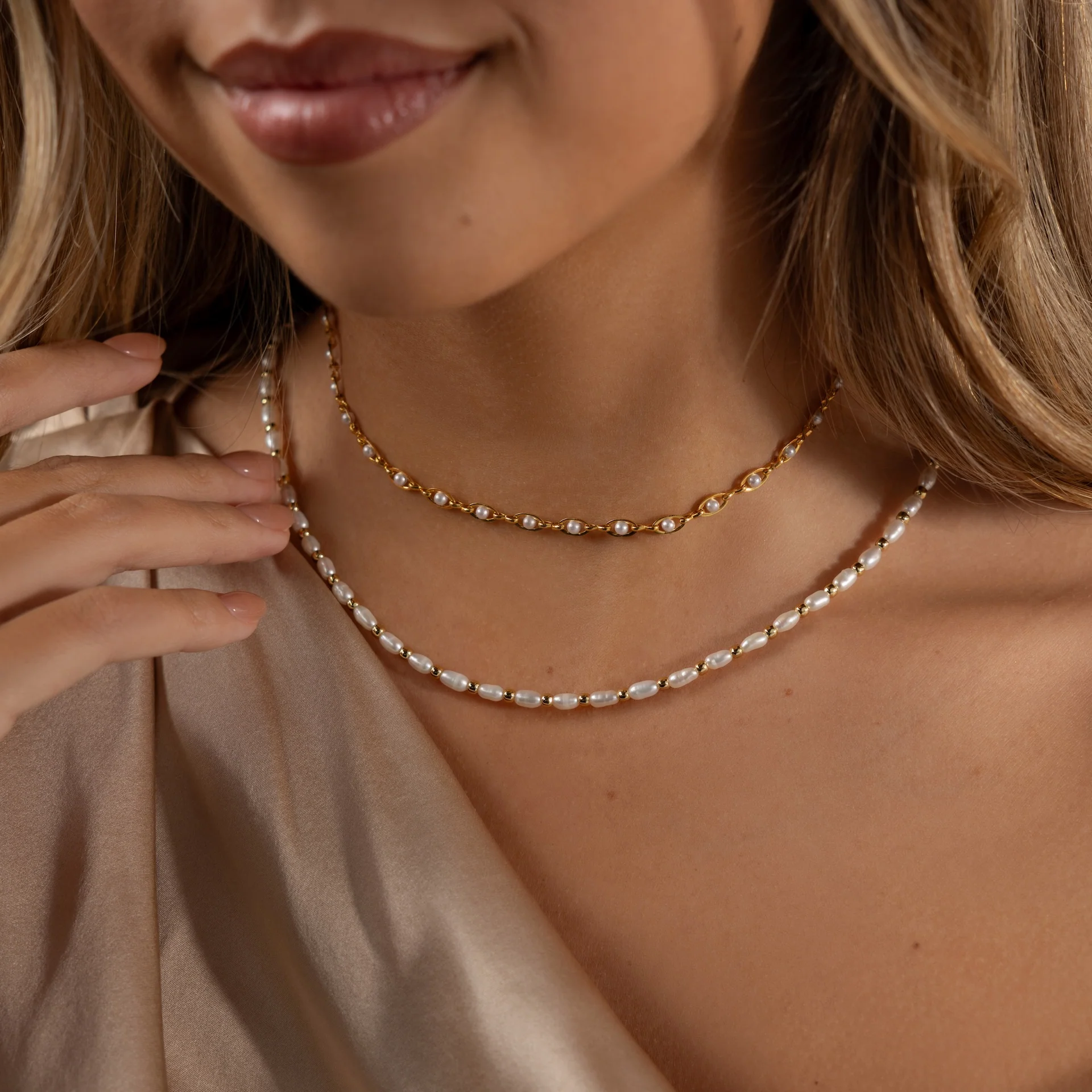 Beaded Pearl Necklace in 18K Gold - Image 4