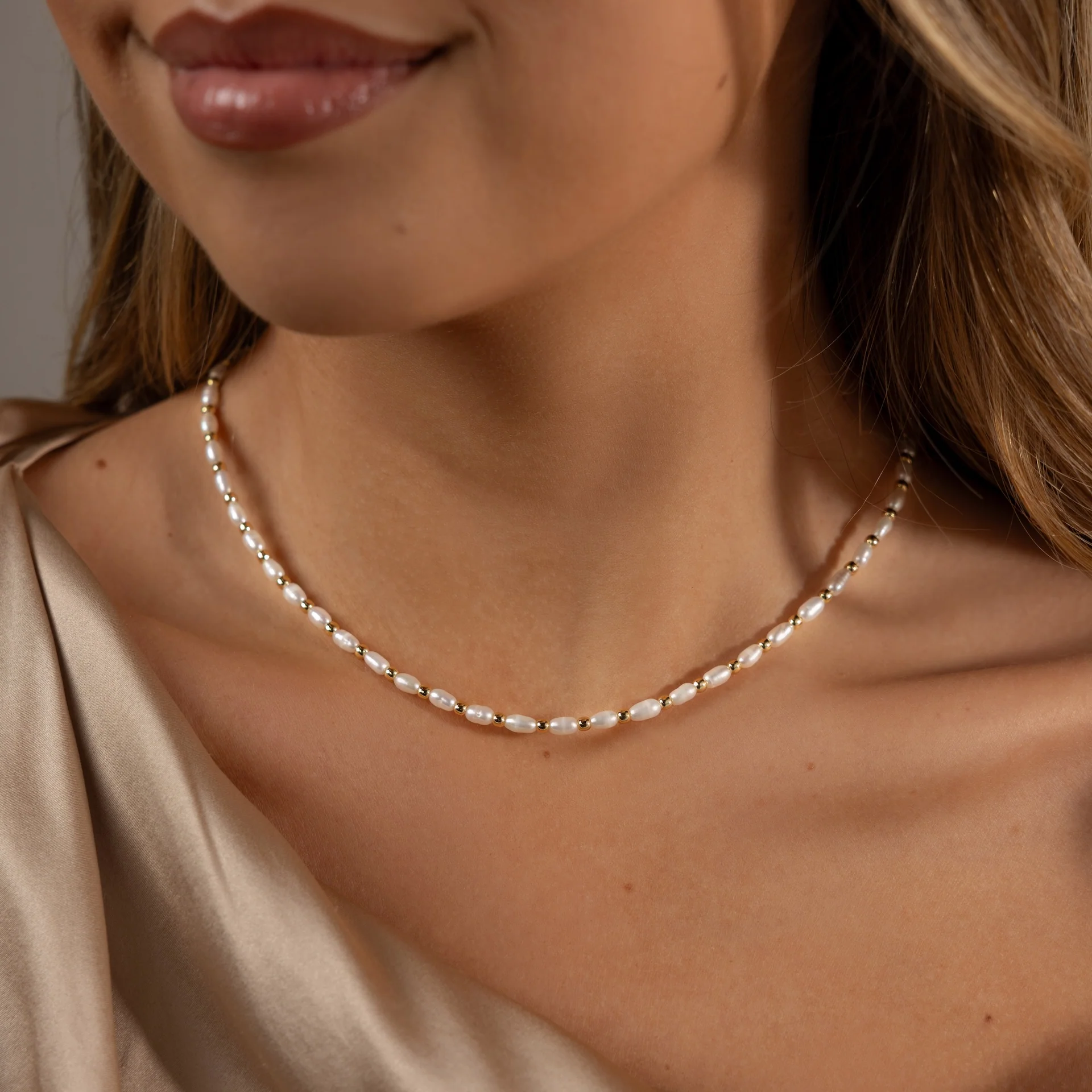 Beaded Pearl Necklace - Image 3
