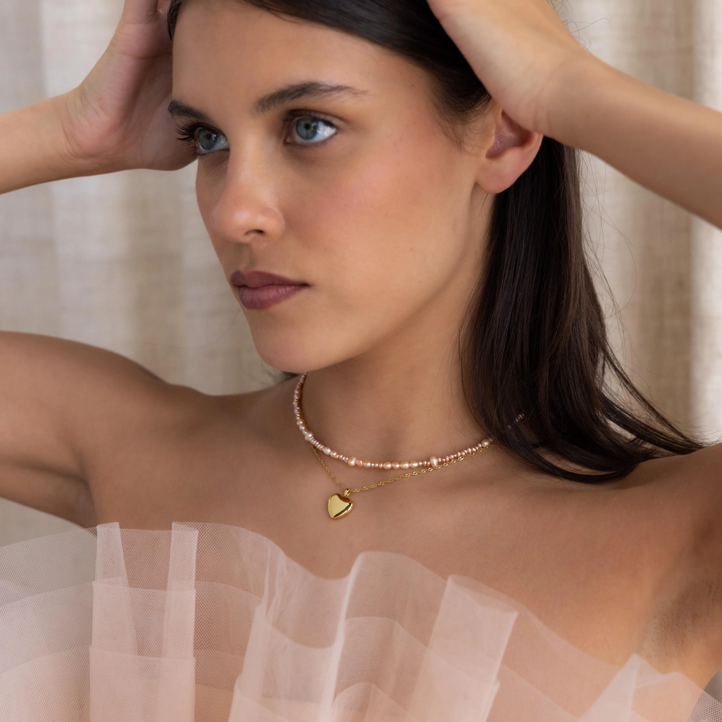 Blush Pearl Beaded Necklace - Image 4