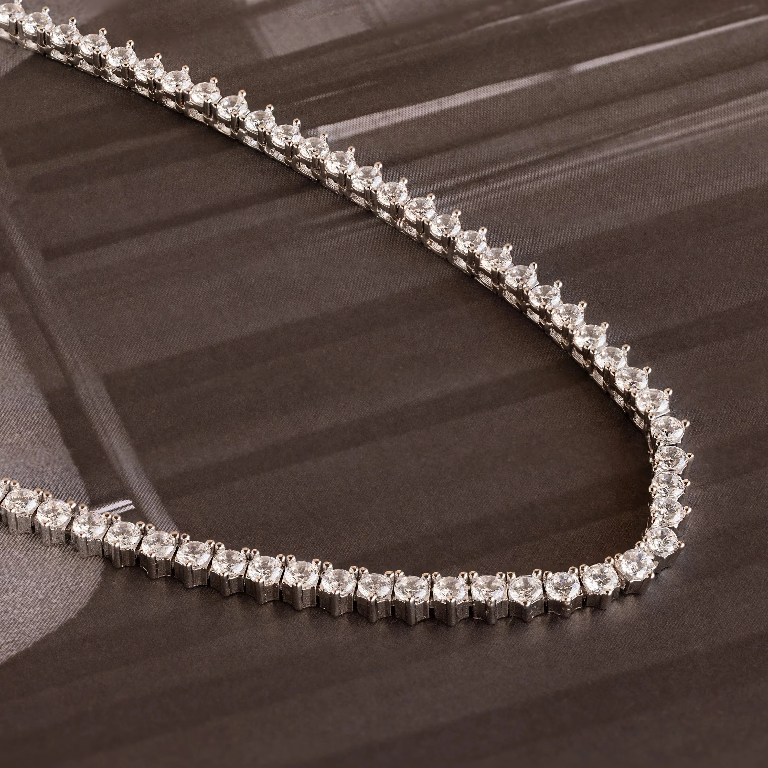 3 Prong Tennis Necklace - Image 2