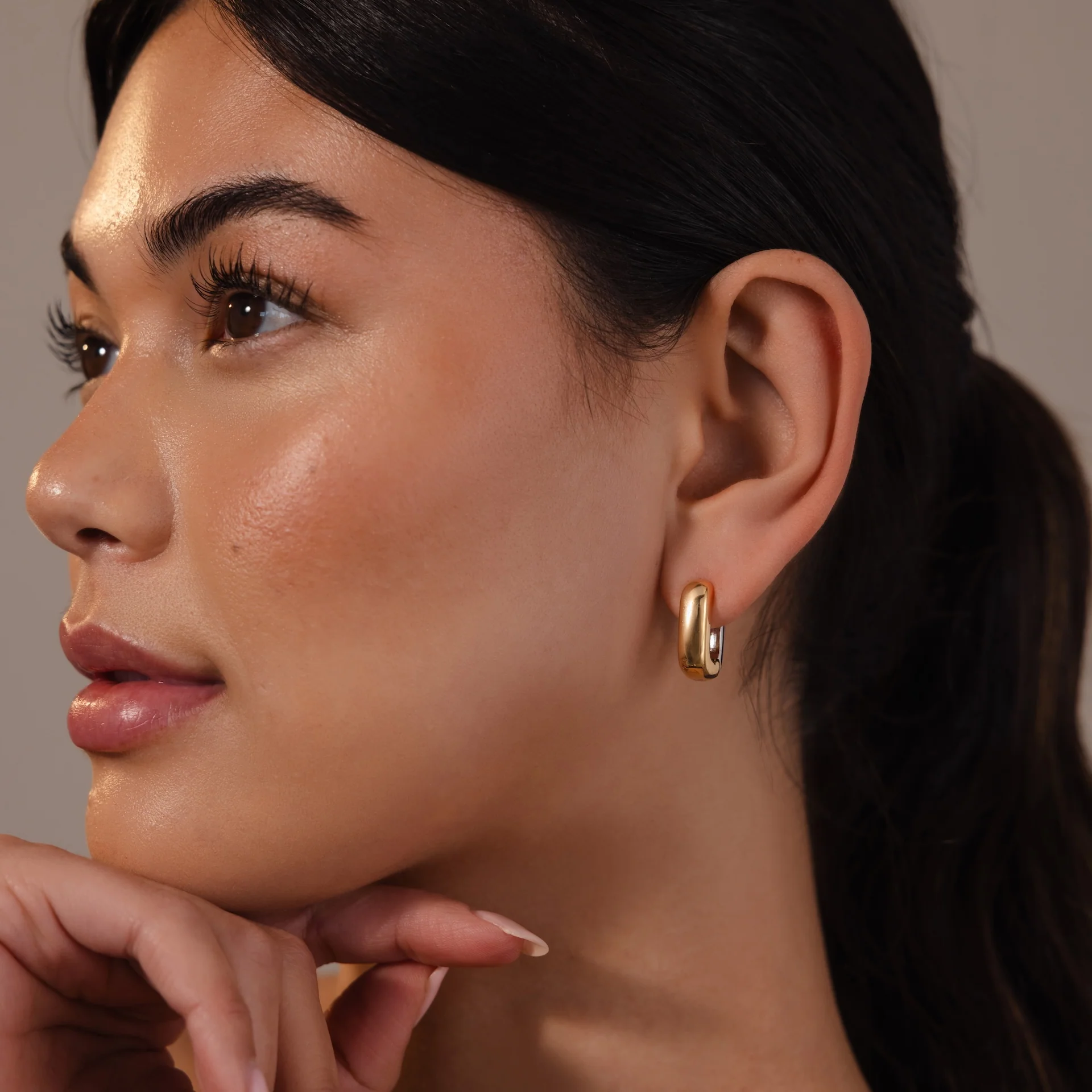 Bold Link Hoops in Mixed Metal - Image 6