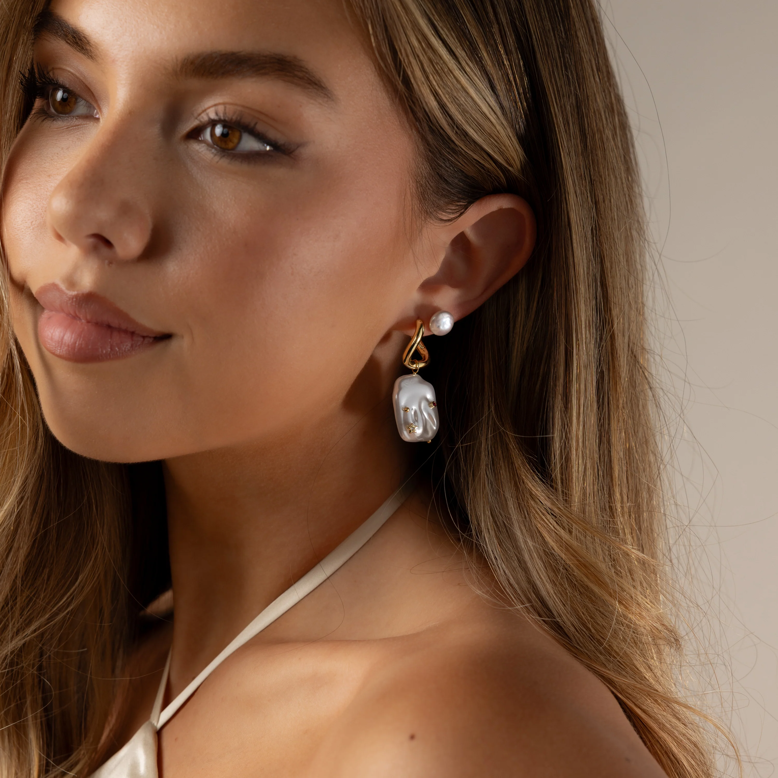 Celestial Baroque Pearl Charm Hoops in 18K Gold - Image 8
