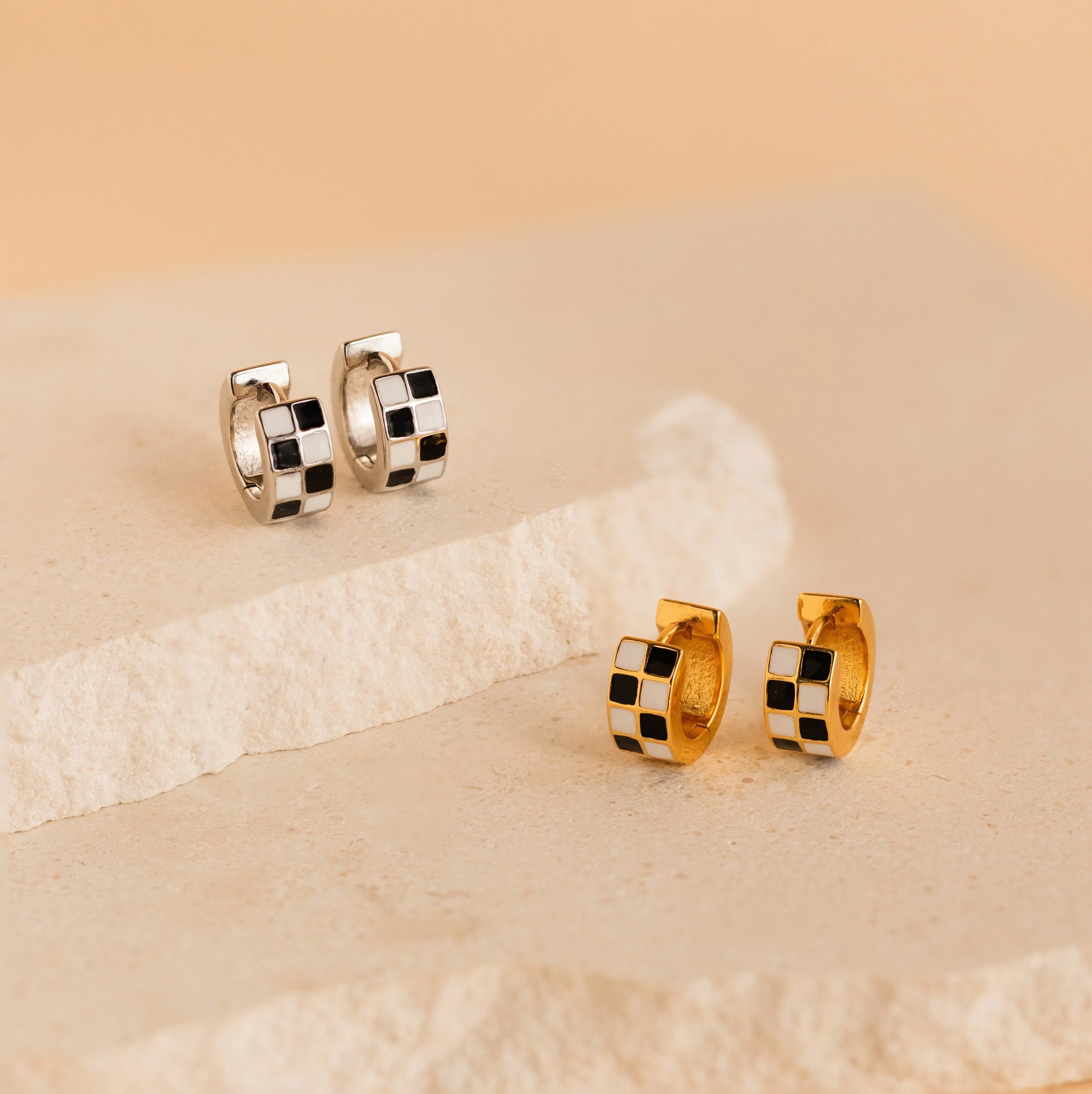 Checkered Huggies - Image 5
