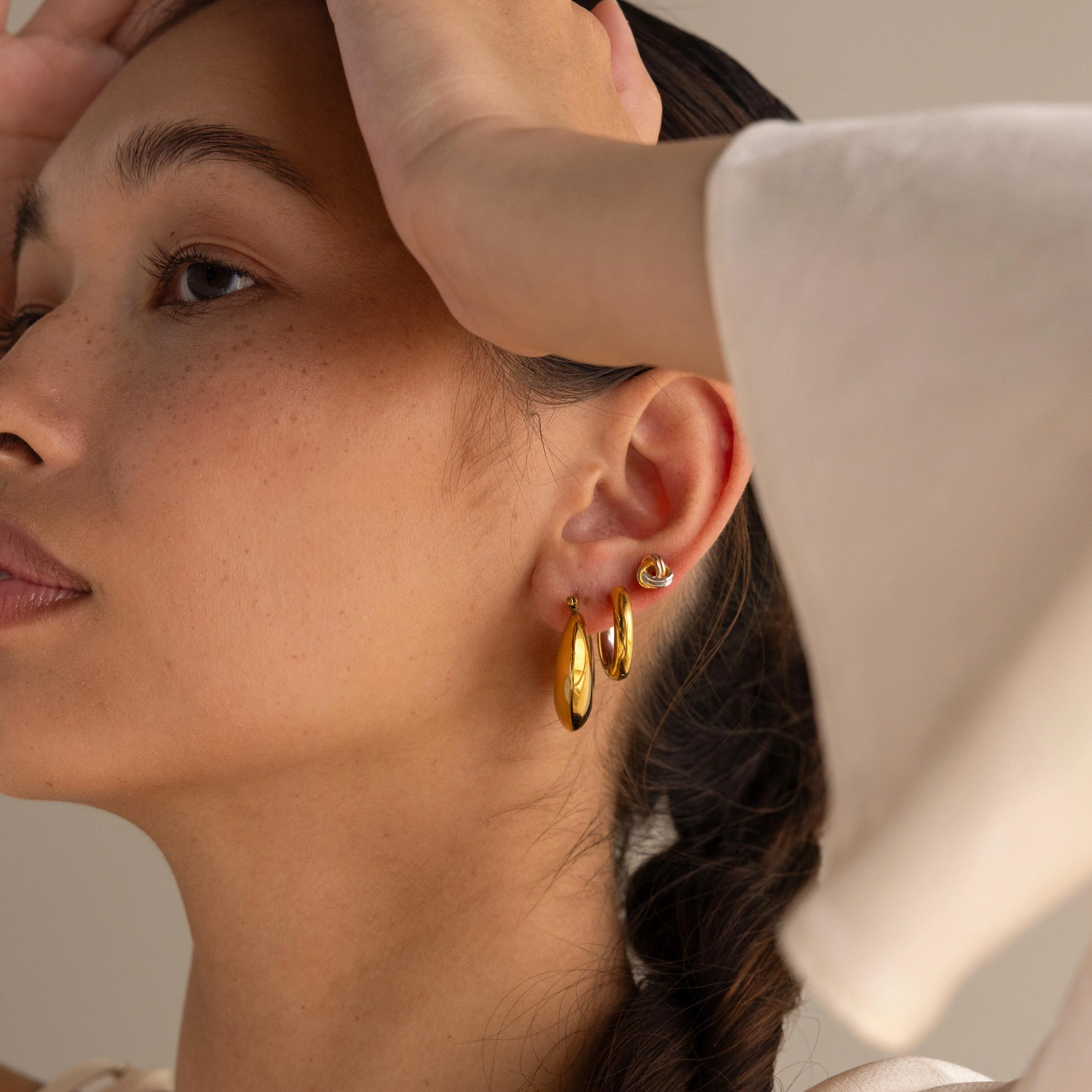 Chunky Curvy Hoops - Image 8