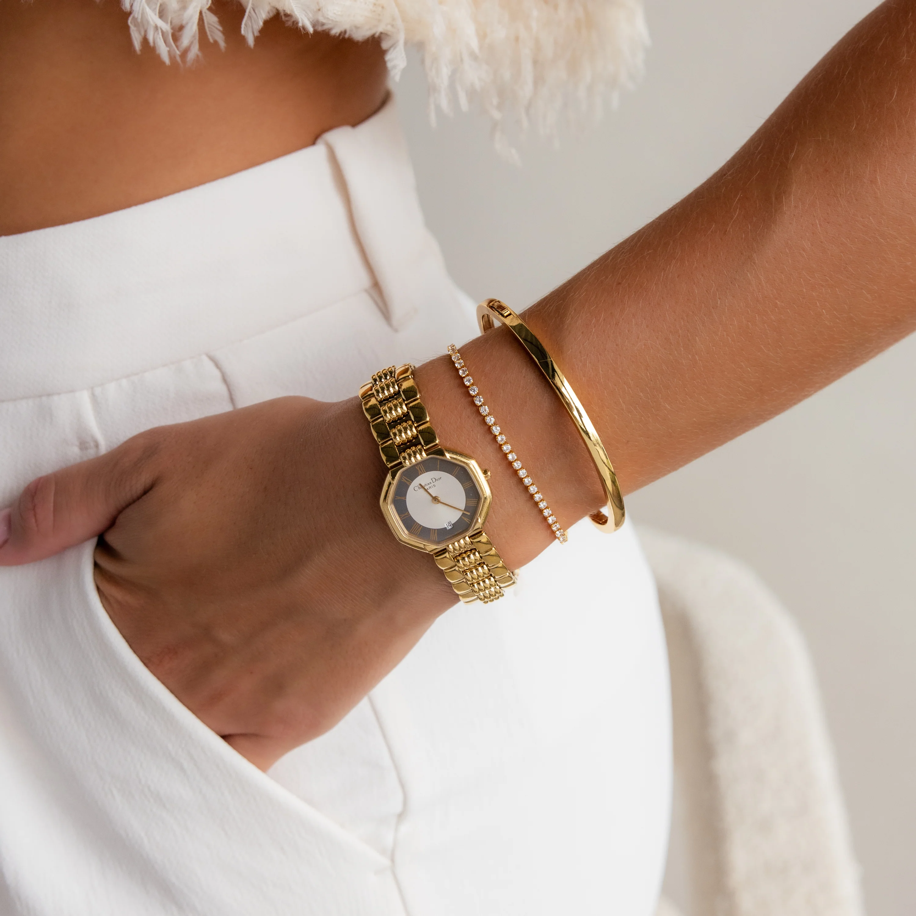 Classic Bangle in 18K Gold - Image 8