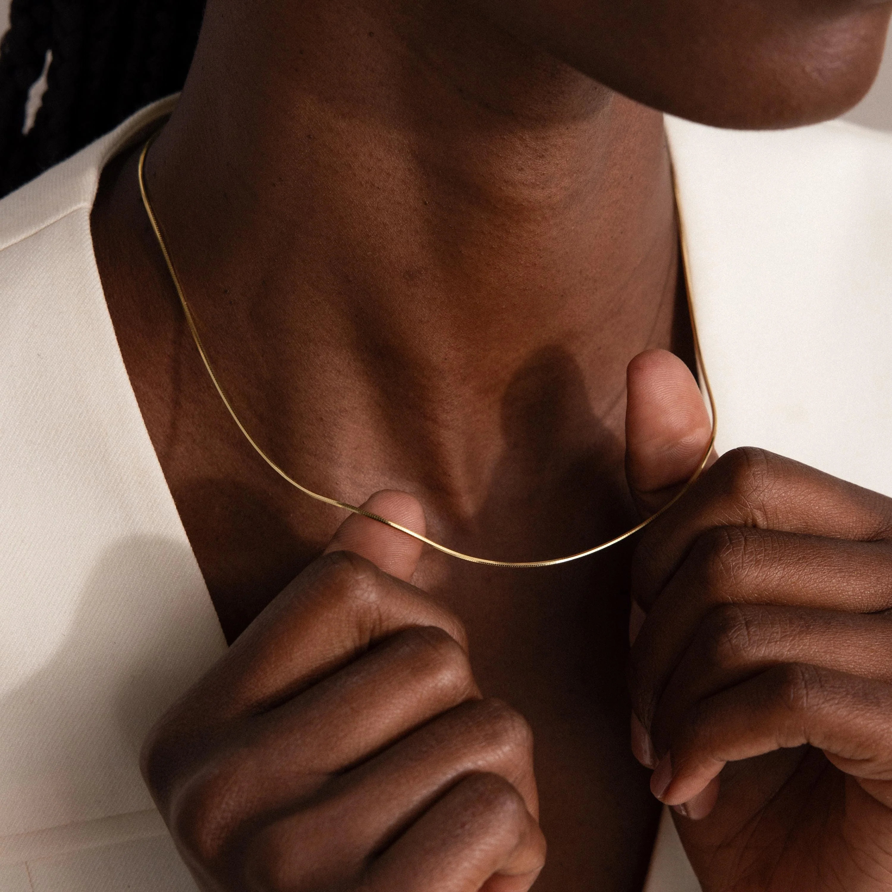 Dainty Herringbone Necklace - Image 3