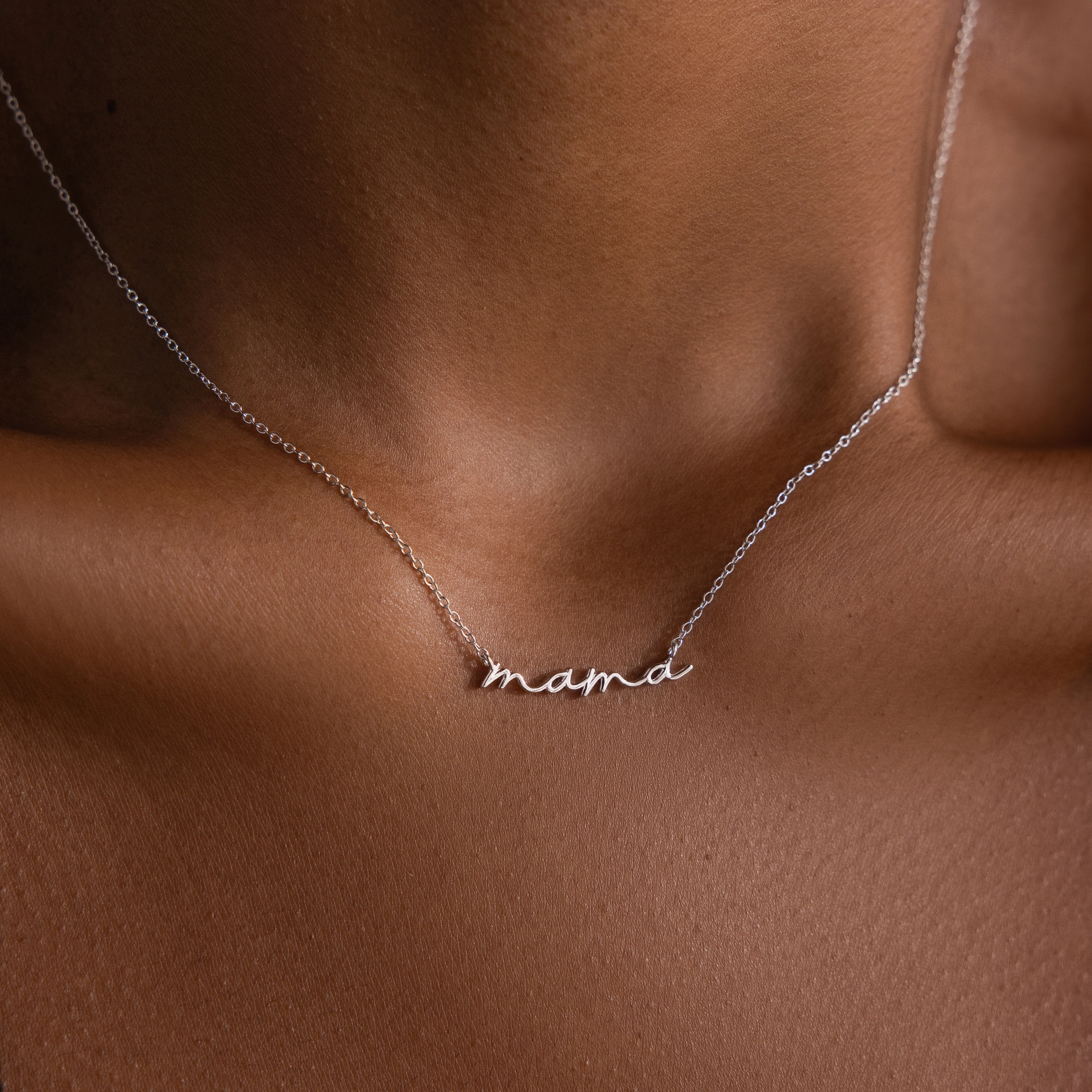 Dainty Mama Necklace in Silver - Image 4