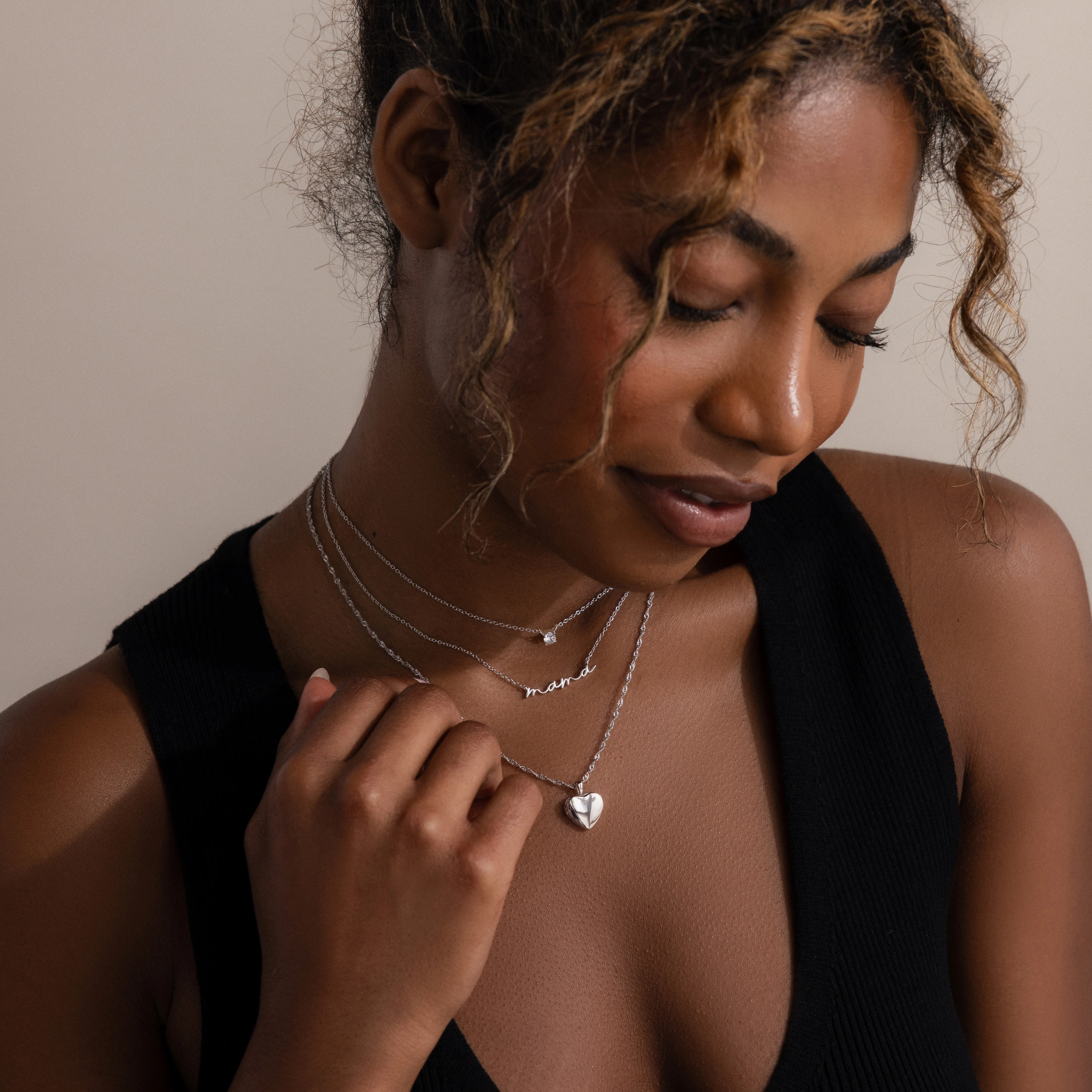 Dainty Mama Necklace in Silver - Image 8