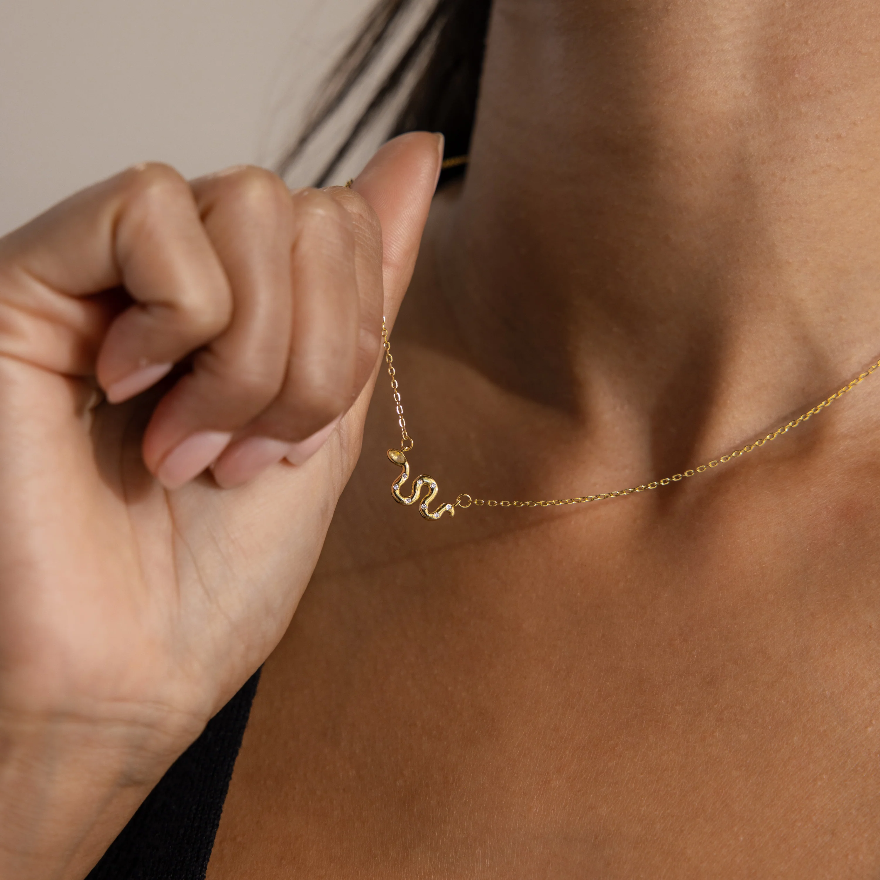 Dainty Viper Necklace - Image 2