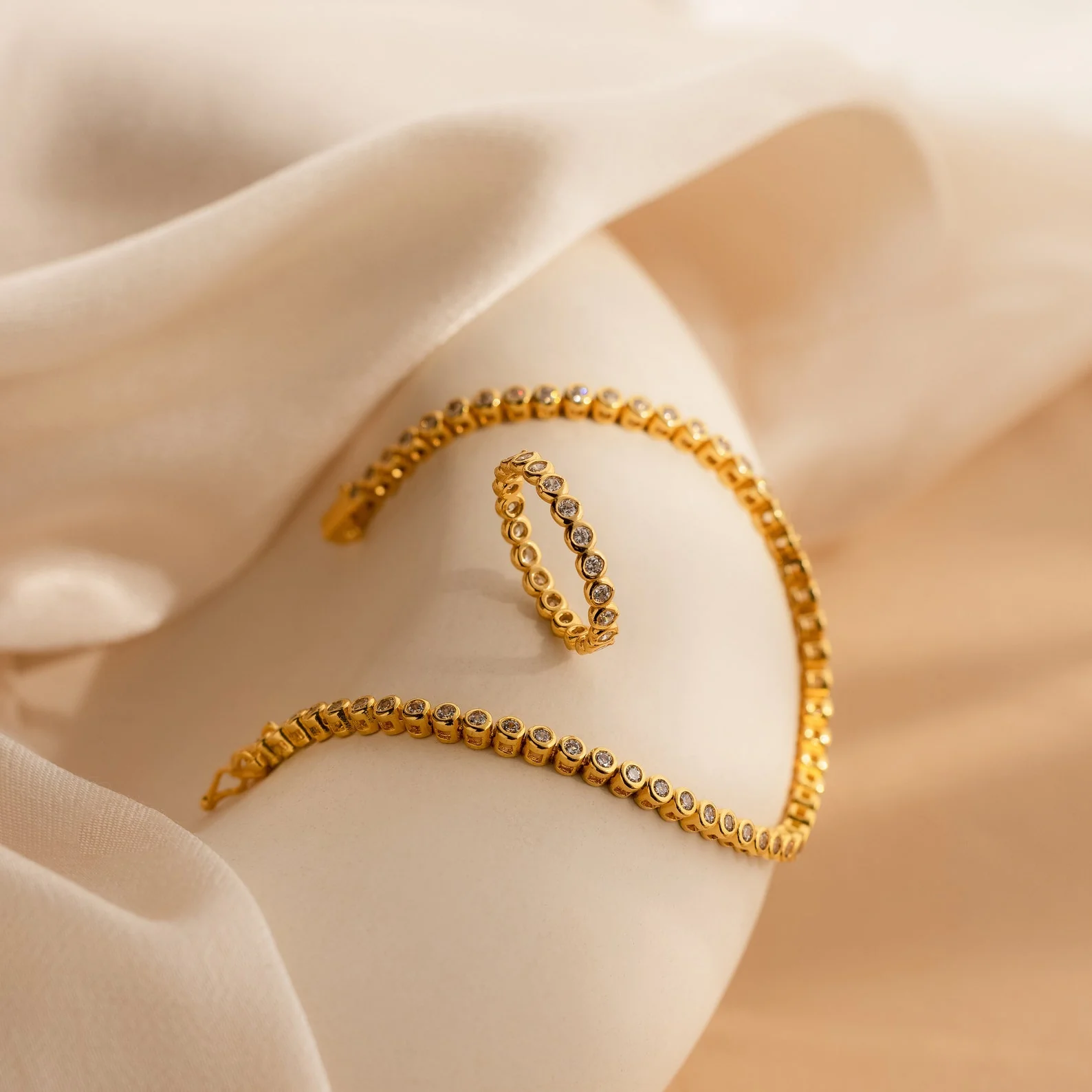 Diamond Bezel Tennis Ring - Image 7