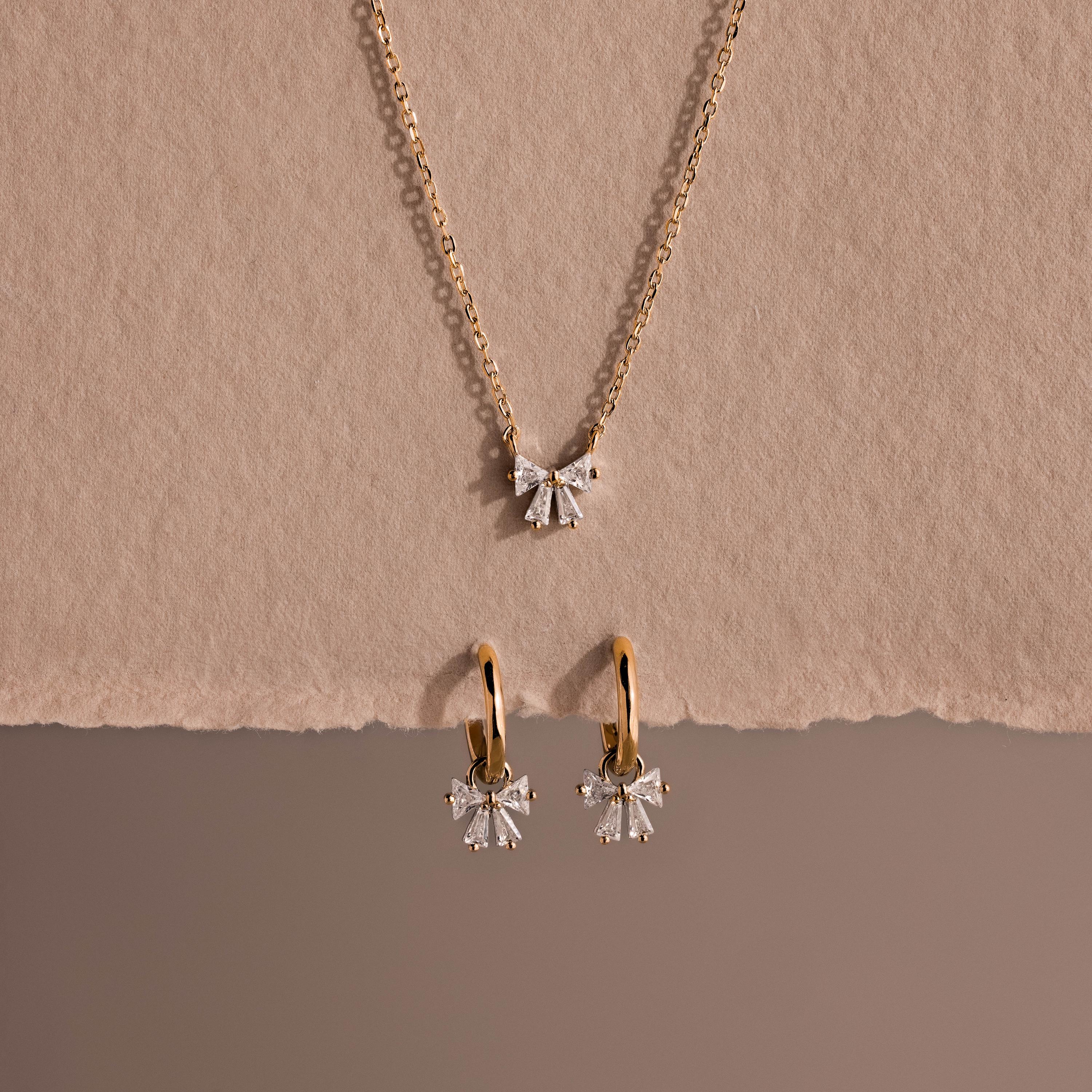 Diamond Bow Necklace & Earrings Set in 18K Gold - Image 7