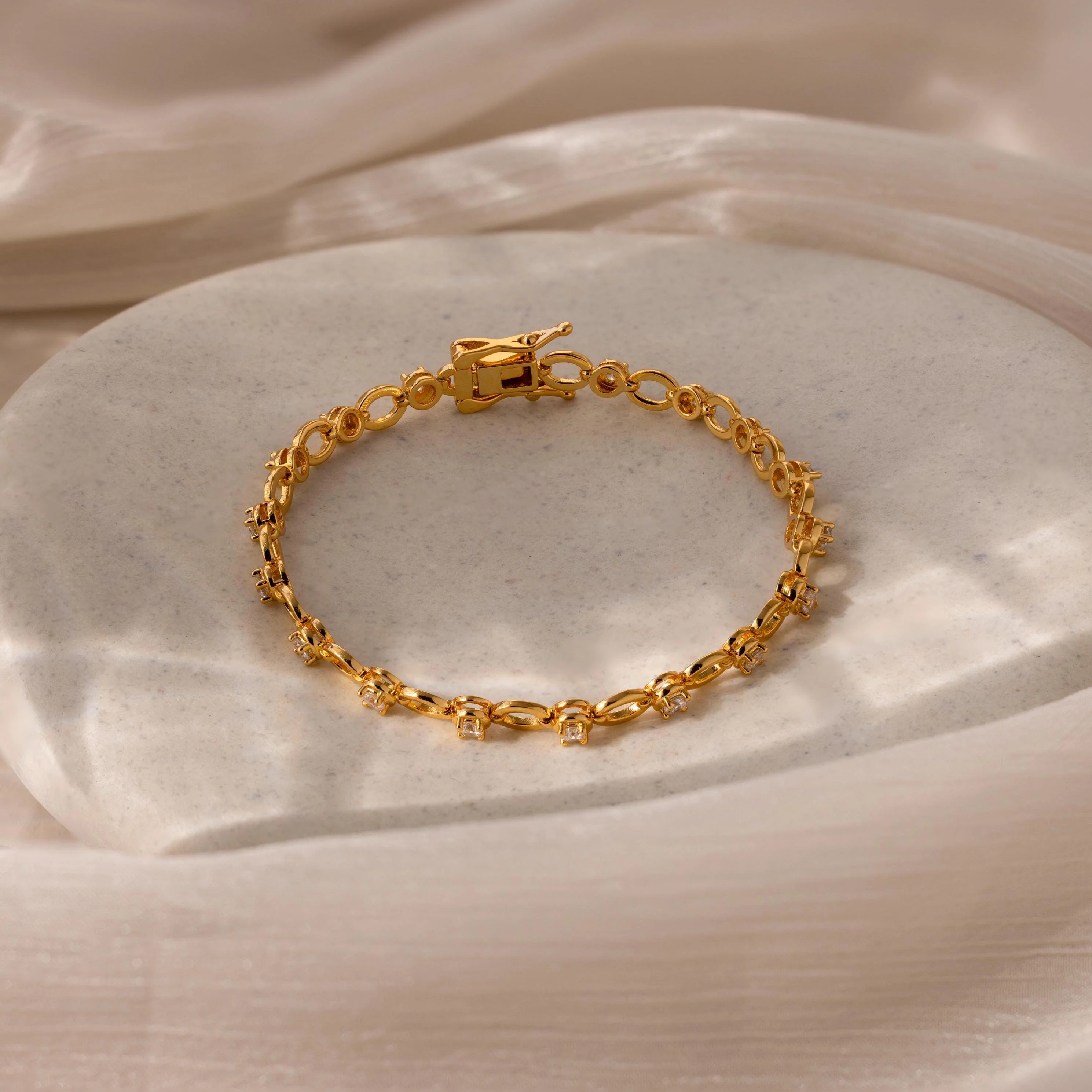 Diamond Chain Tennis Bracelet - Image 2