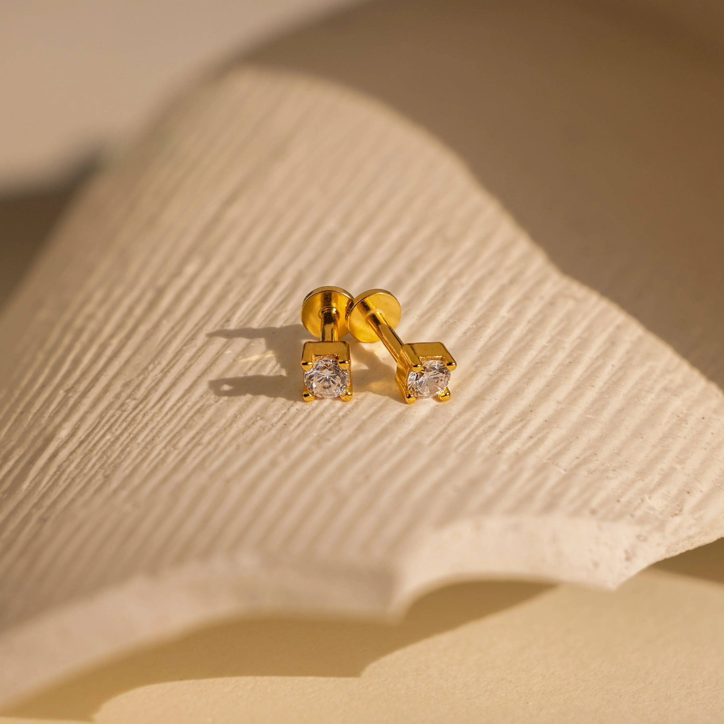Diamond Flatback Studs Set in 18K Gold - Image 4