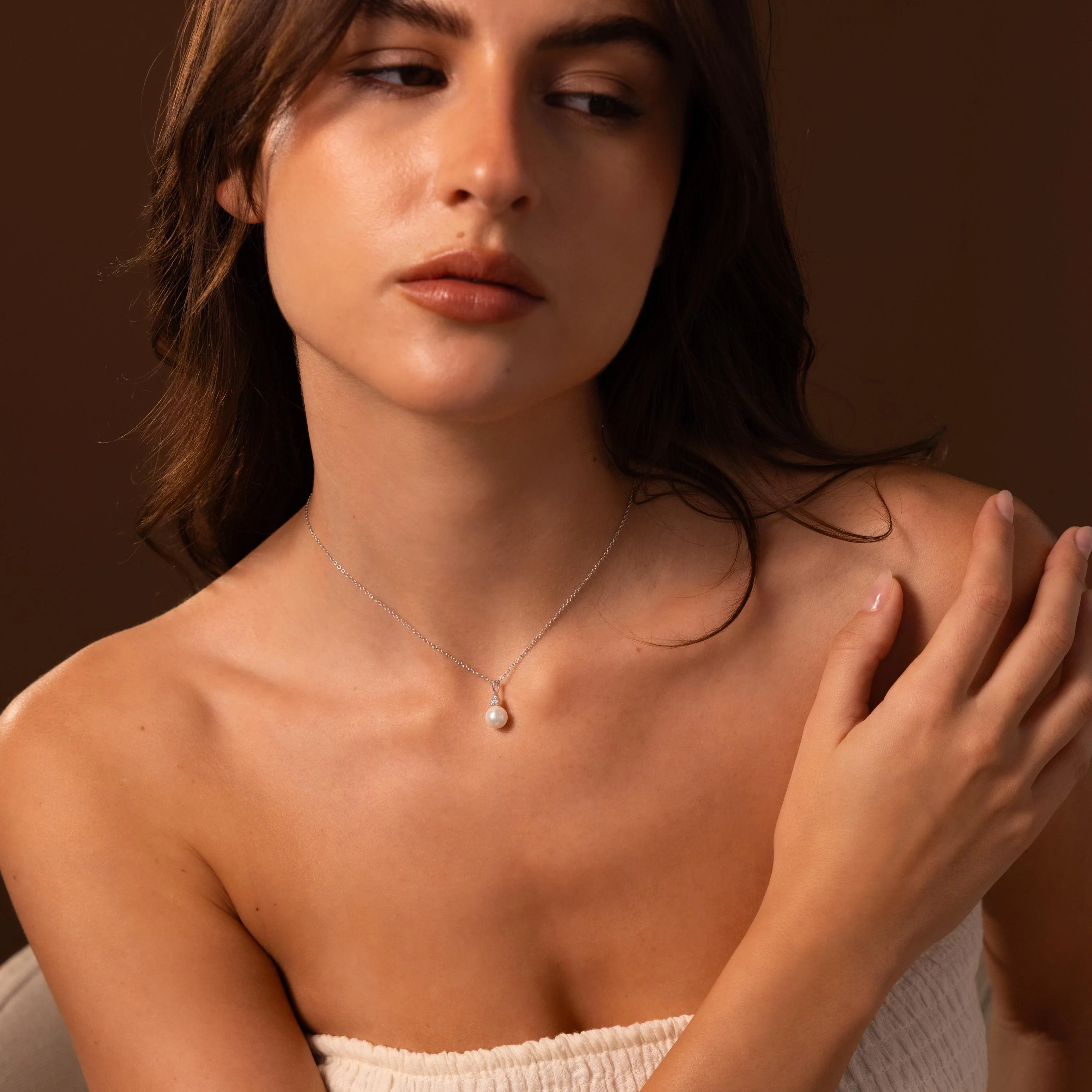 Diamond Halo Pearl Necklace in Silver - Image 4