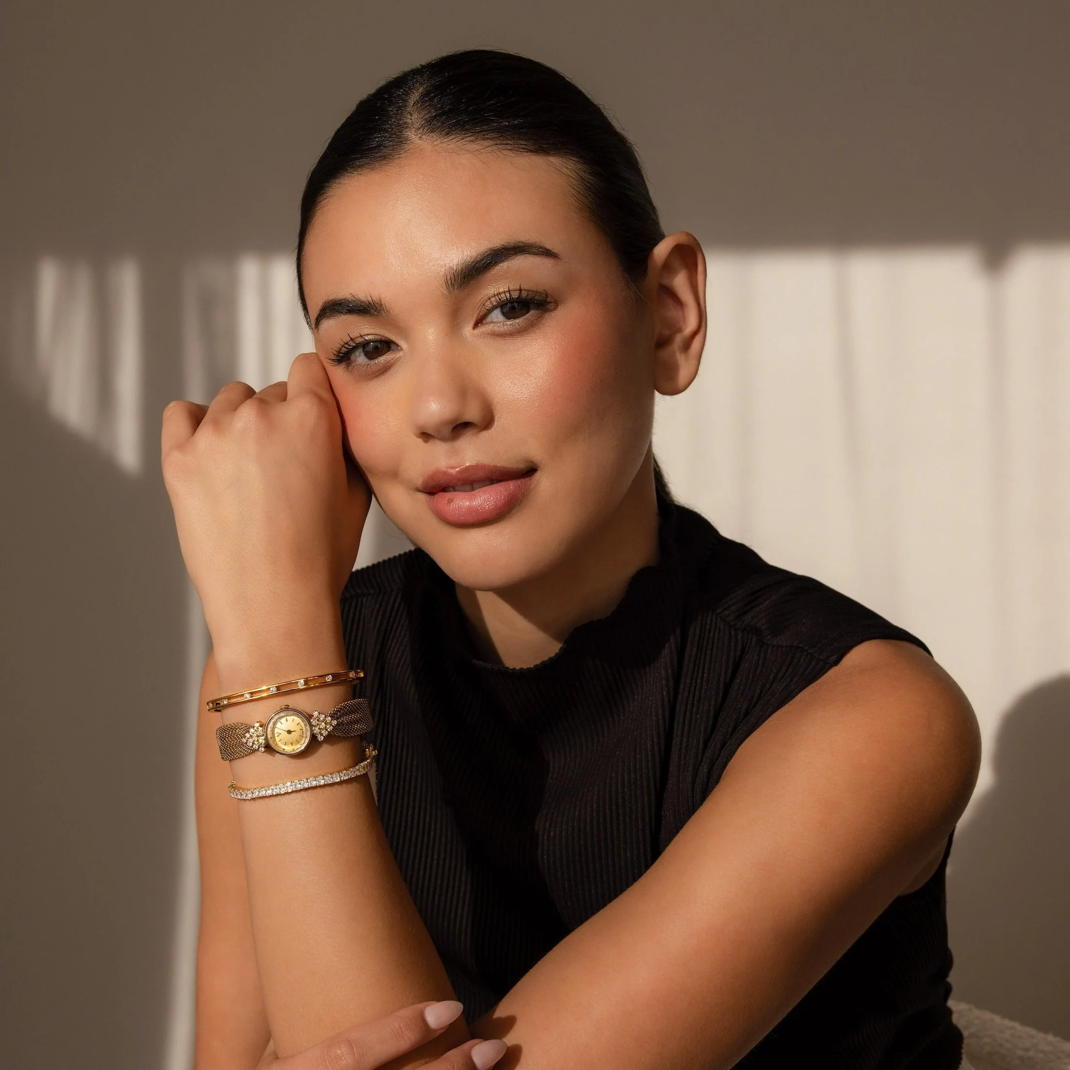 Diamond Mesh Timepiece - Image 8