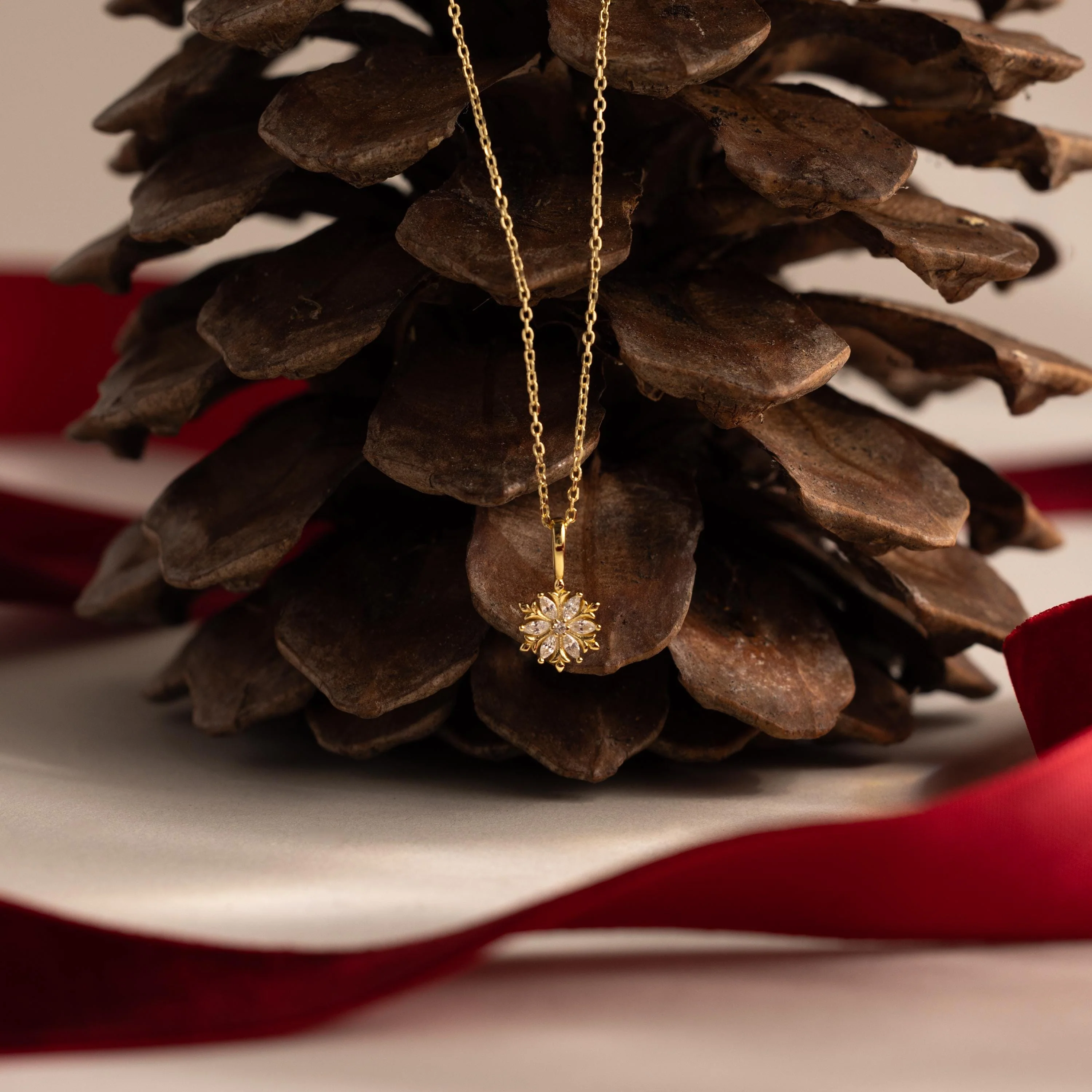 Diamond Poinsettia Necklace in 18K Gold - Image 3