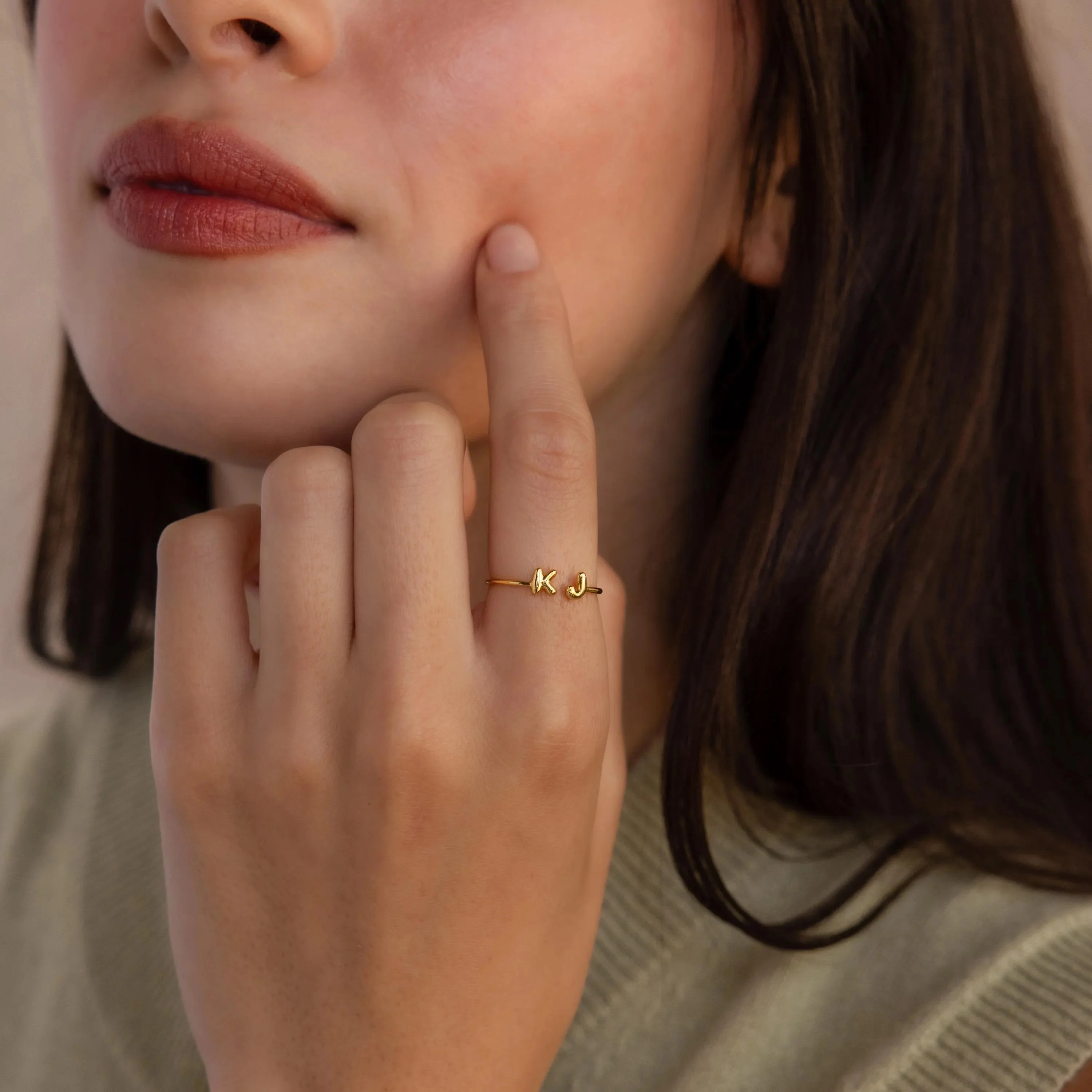 Duo Bubble Initial Ring in 18K Gold - Image 2