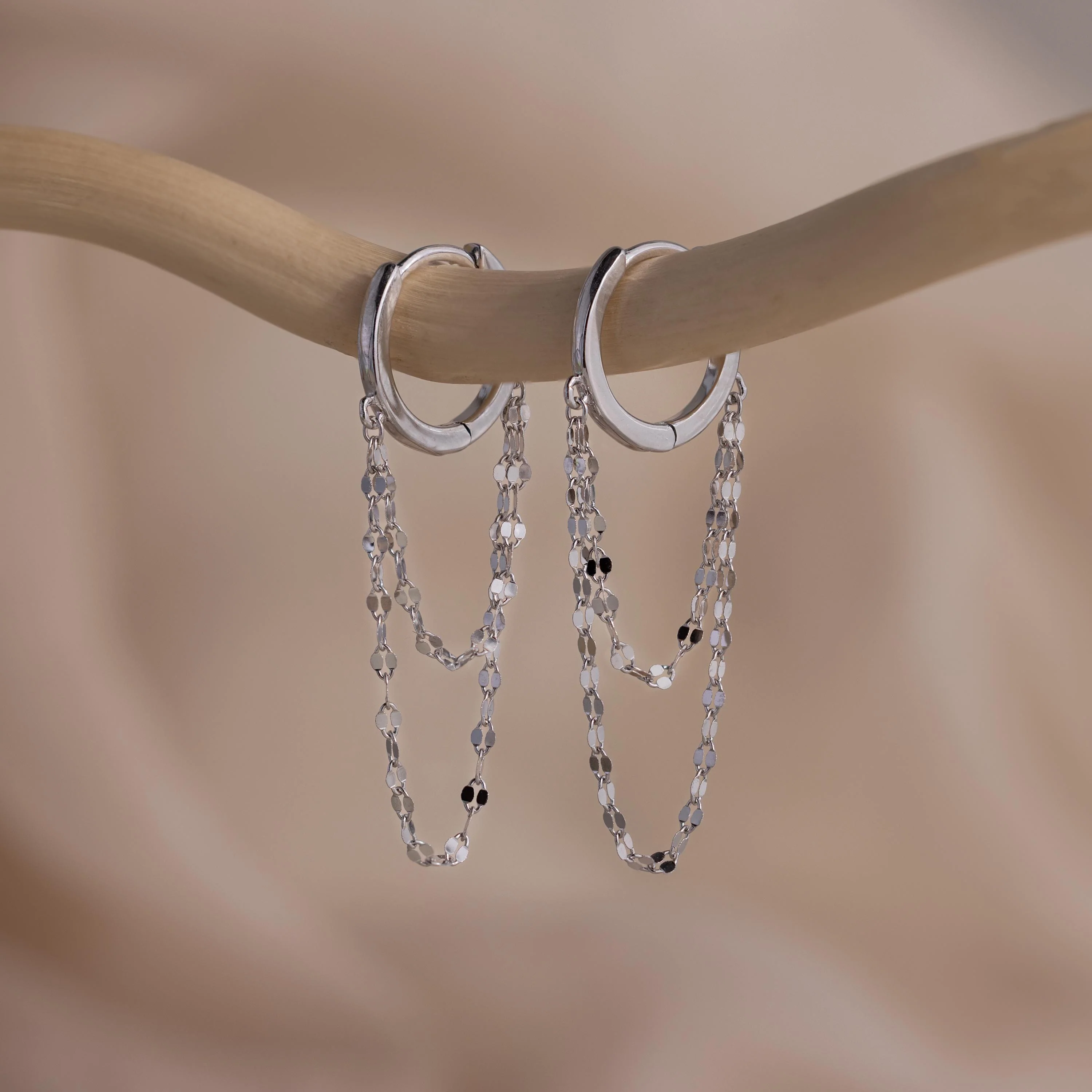 Duo Mirror Chain Huggies - Image 2