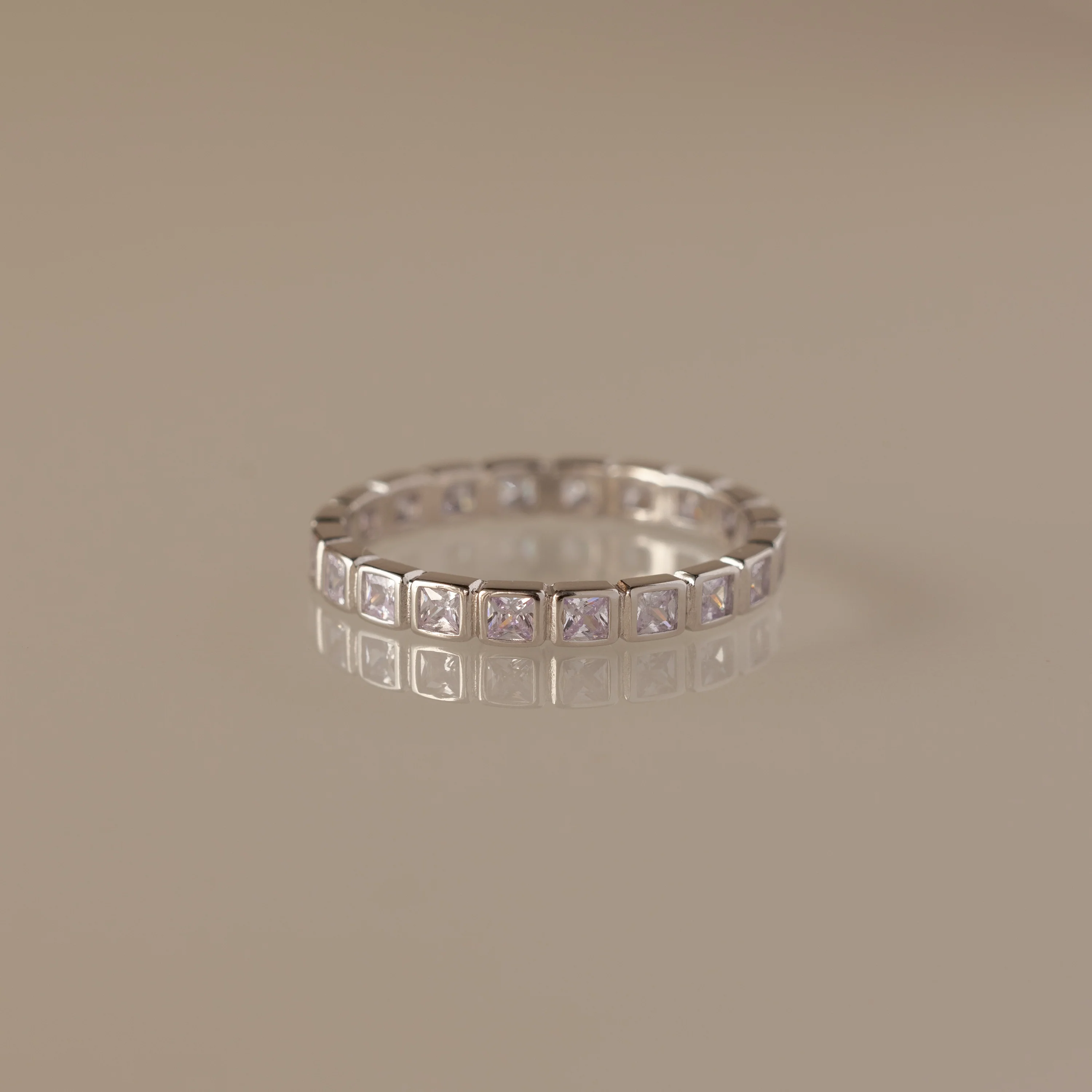 Eternity Bezel Alexandrite Ring - Image 3