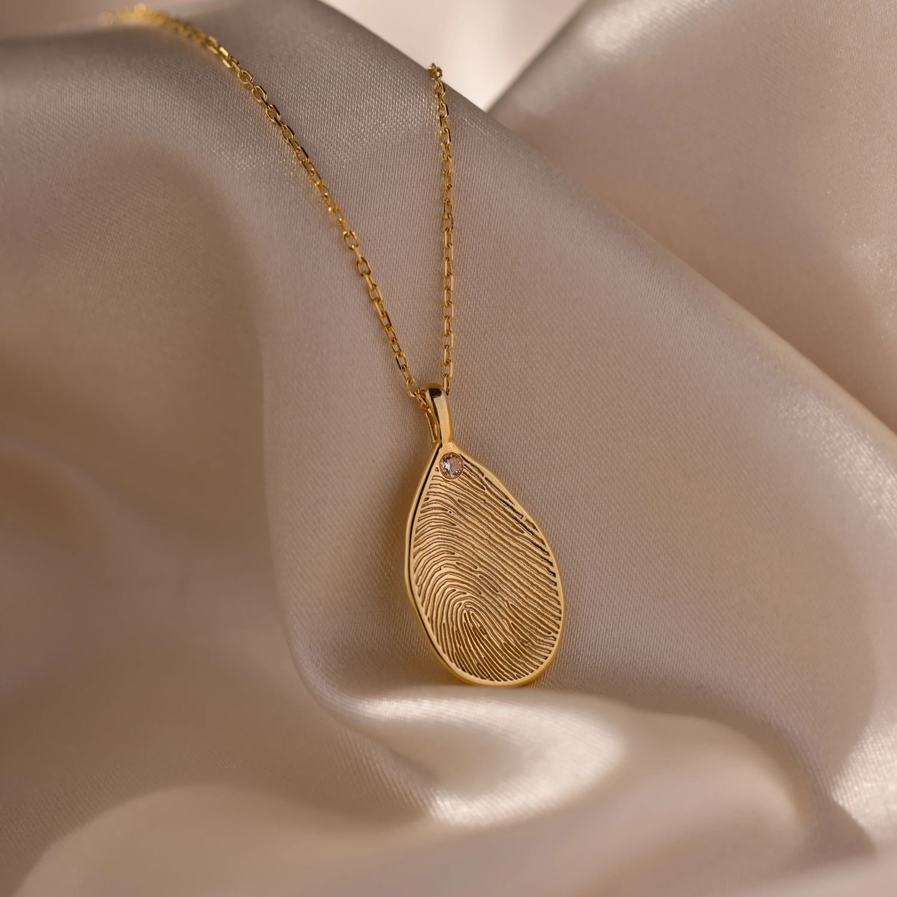 Fingerprint Birthstone Teardrop Necklace - Image 8