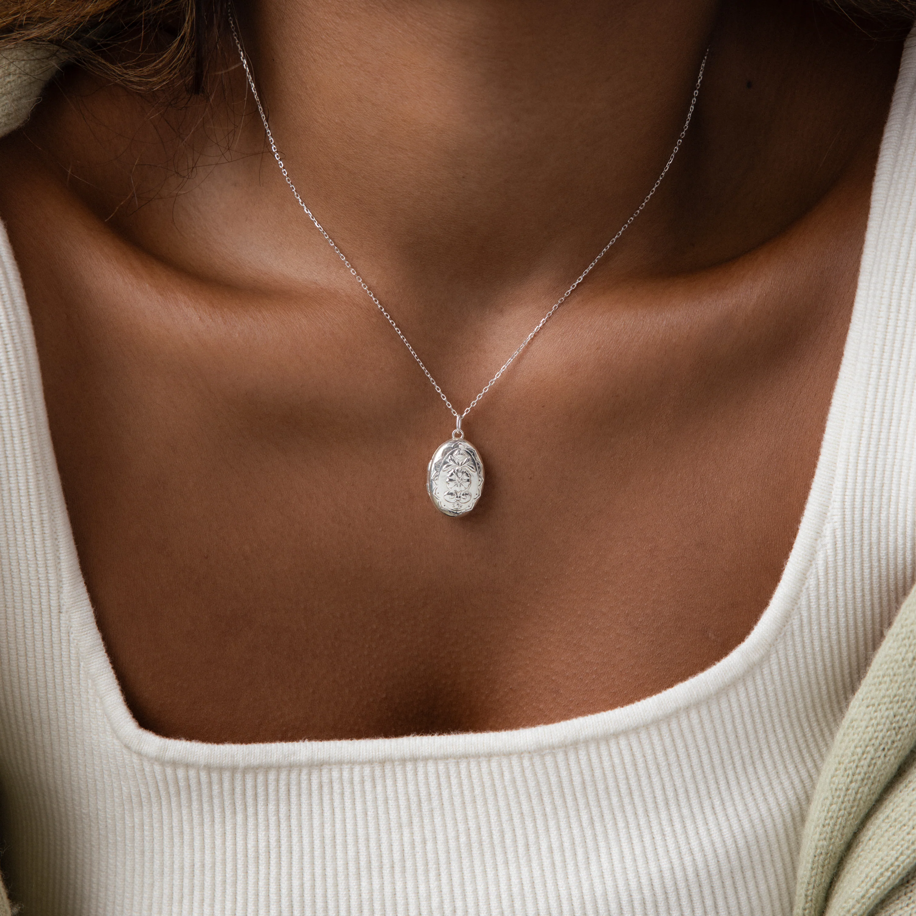 Floral Handwriting Locket Necklace in Silver - Image 2