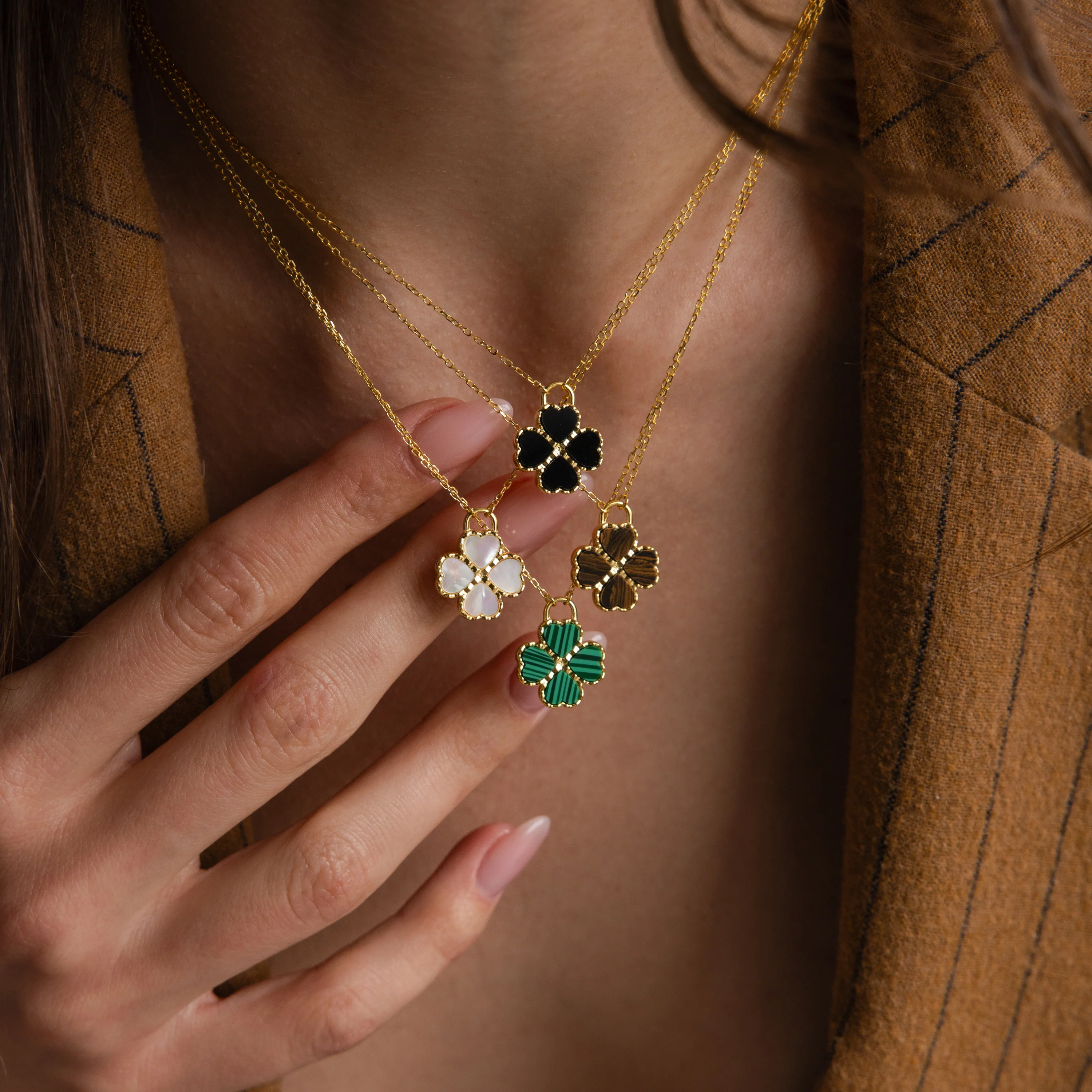 Tiger's Eye Clover Necklace - Image 5