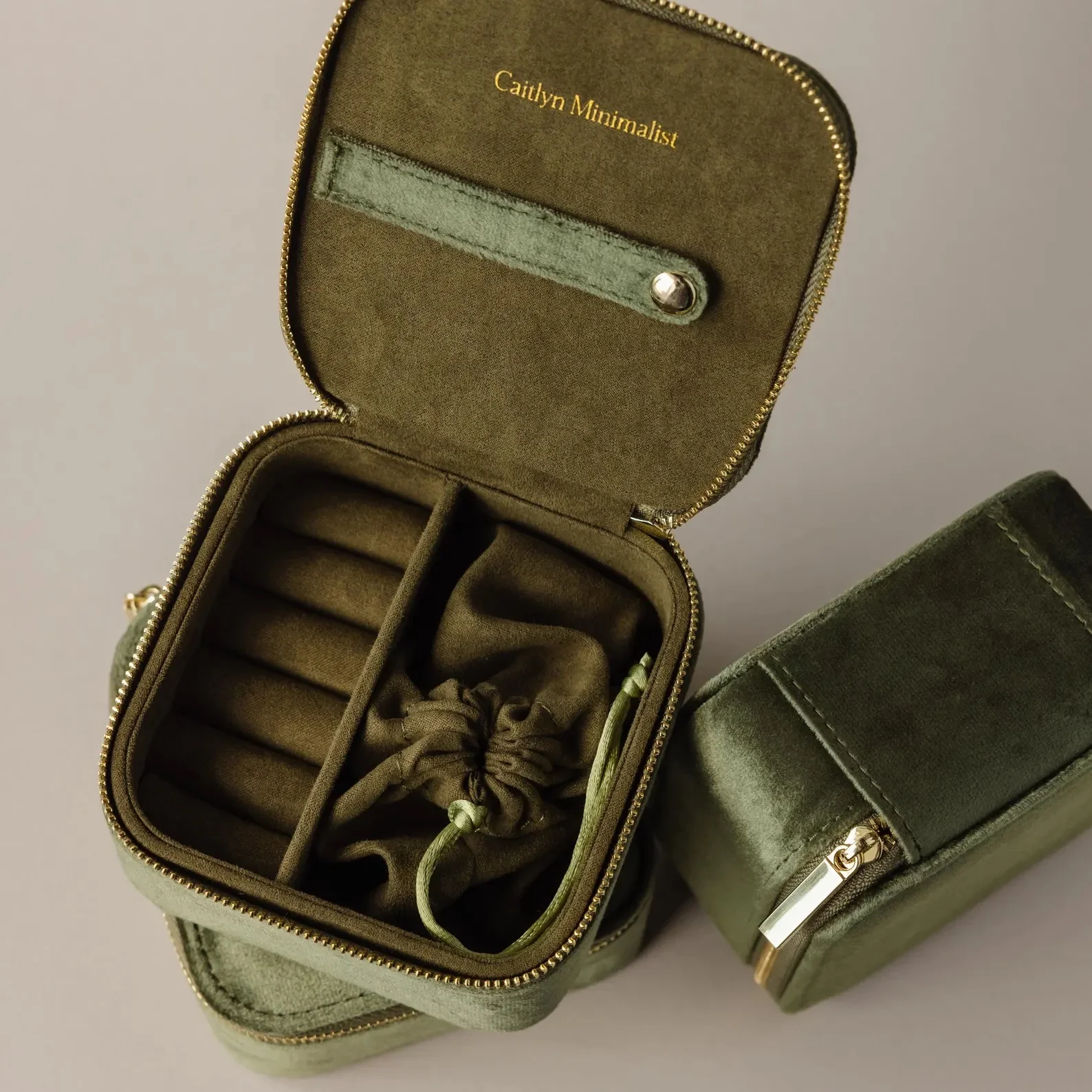 Green Velvet Jewelry Box - Image 2