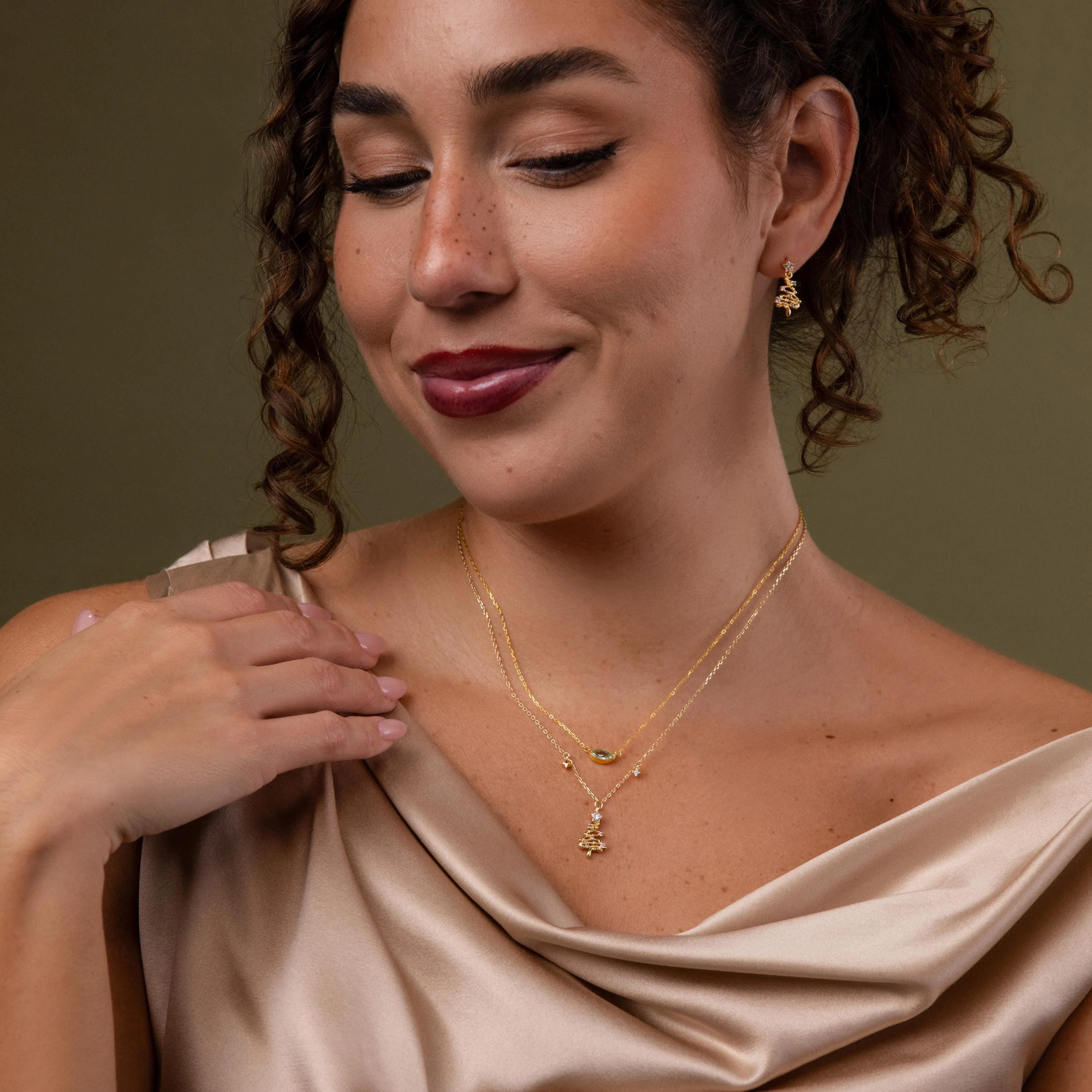 Holiday Diamond Tree Necklace - Image 5