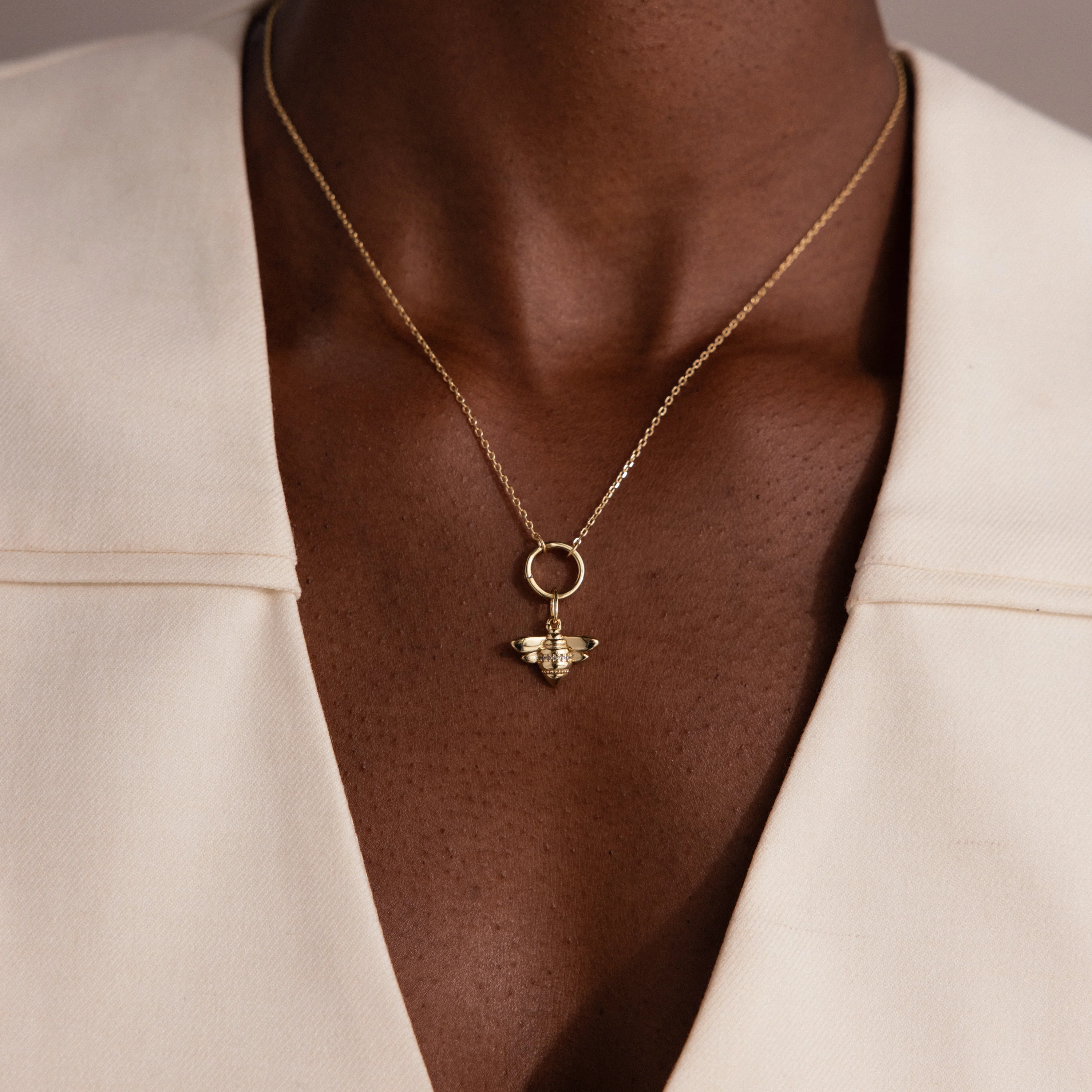 Honeybee Charm in 18K Gold - Image 4