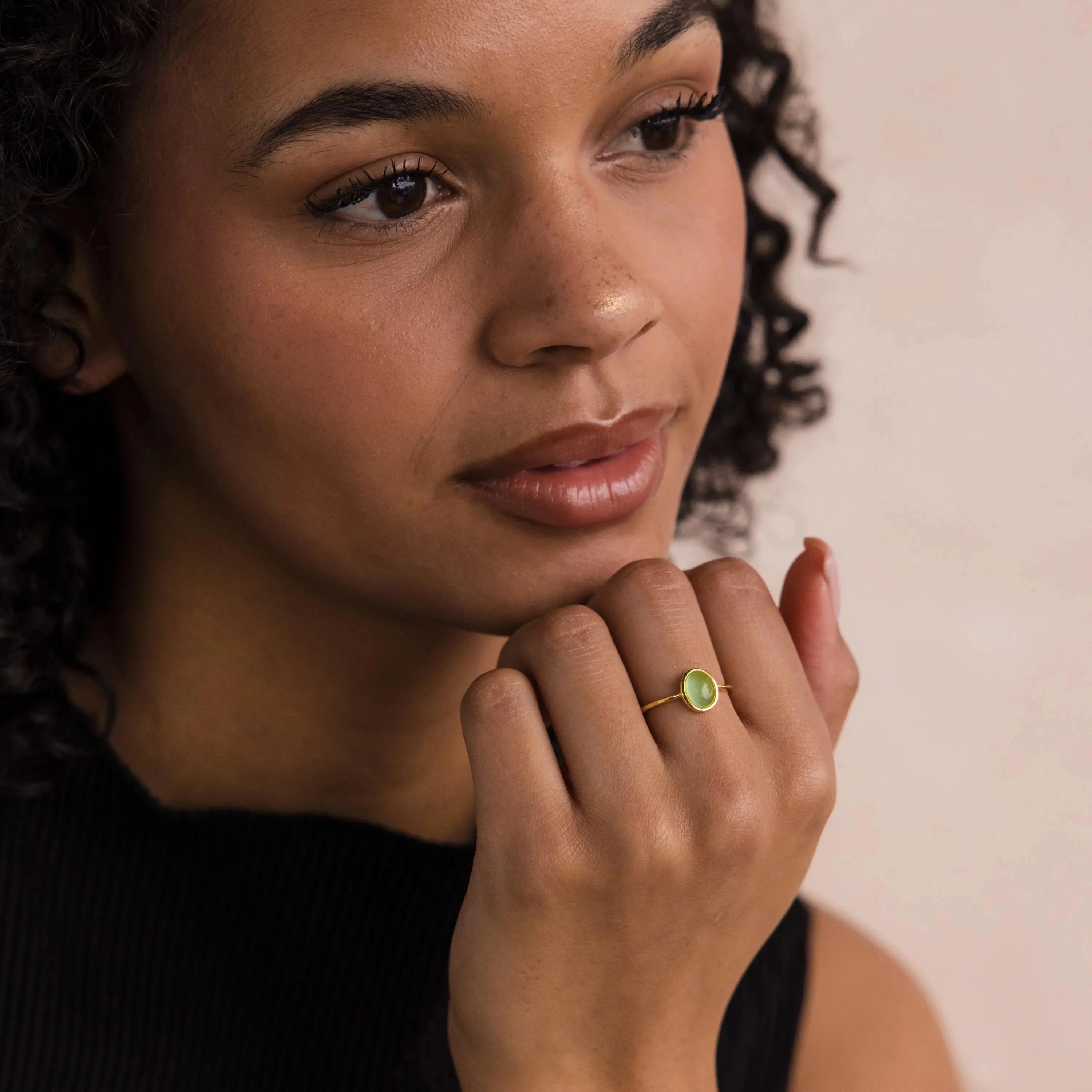 Jade Oval Ring - Image 4