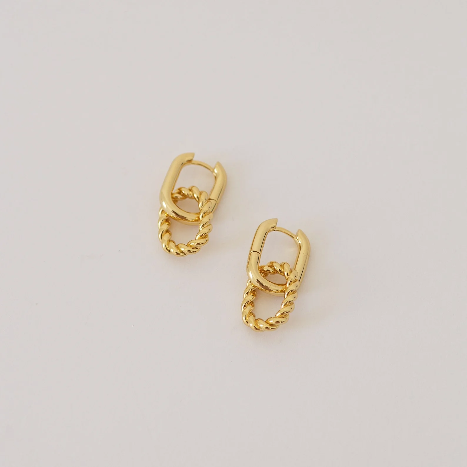 Kenzie Chain Link Earrings - Image 3
