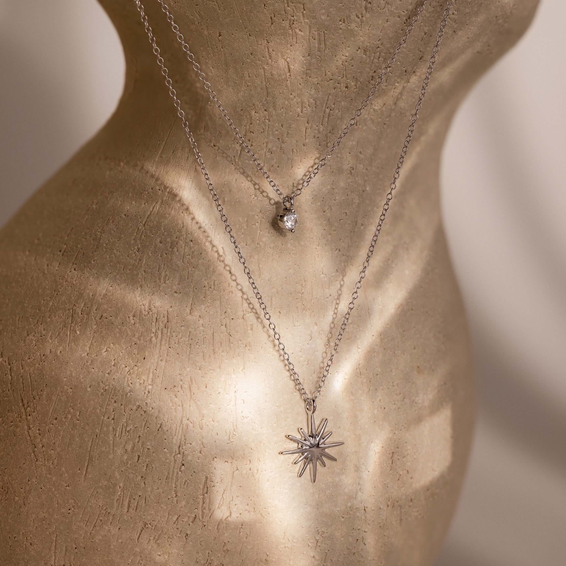 Laura Starburst Duo Necklace in 18K Gold - Image 5