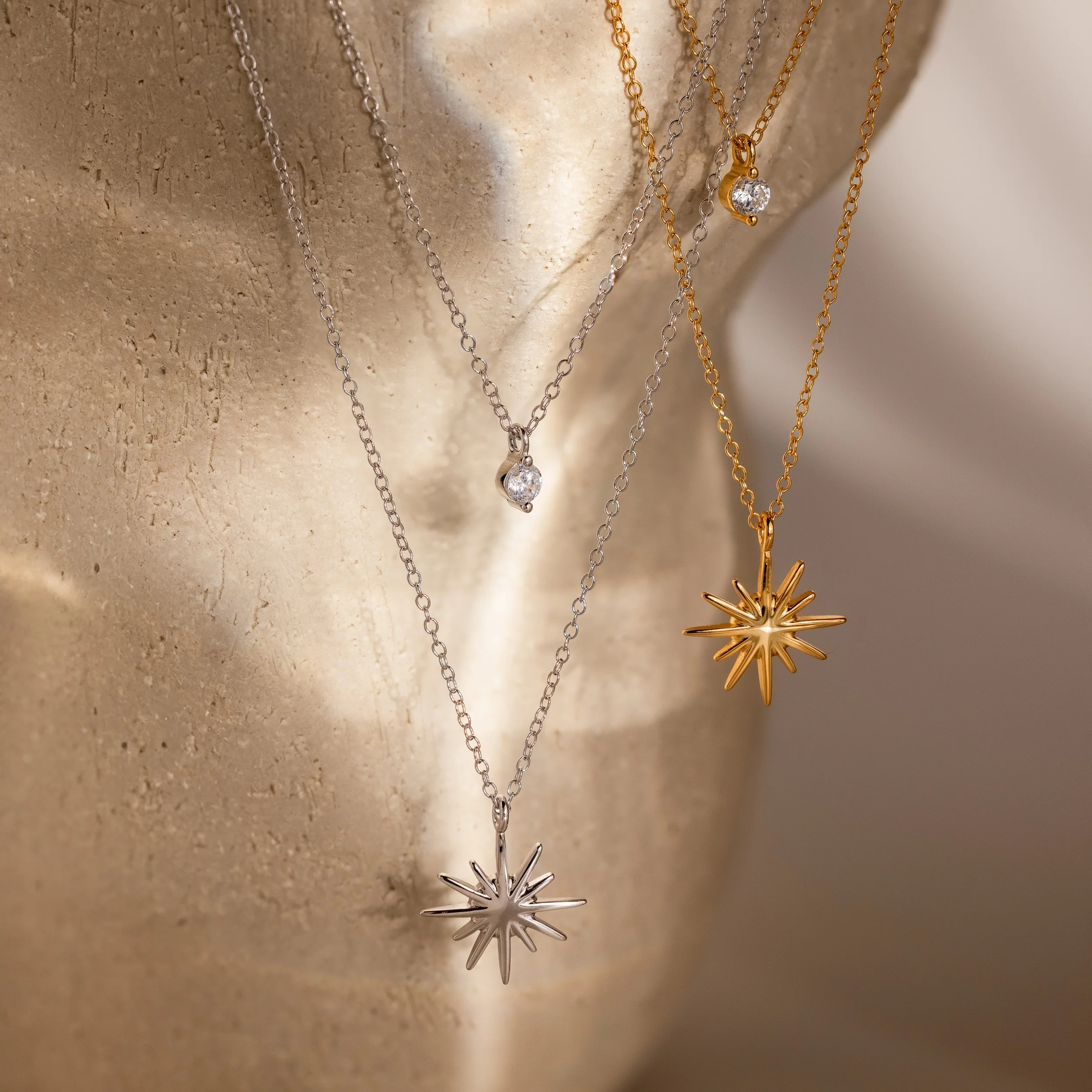 Laura Starburst Duo Necklace in 18K Gold - Image 3