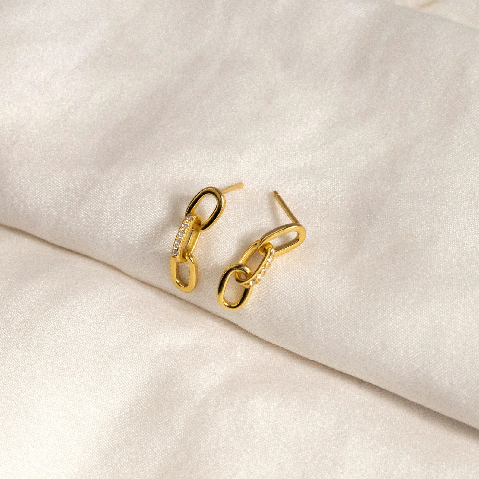 Linked Earrings Set - Image 8
