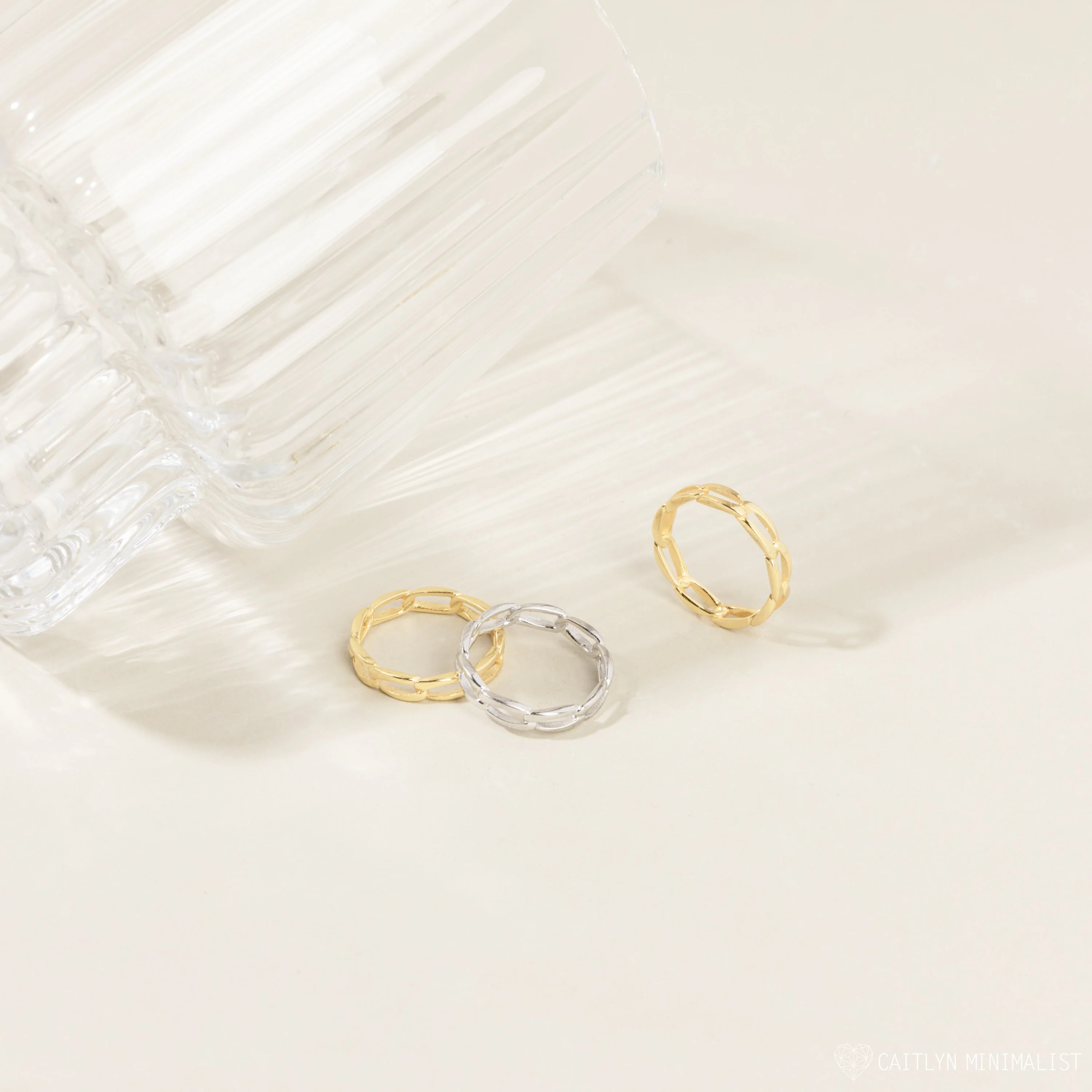 Link Ring in 18K Gold - Image 3