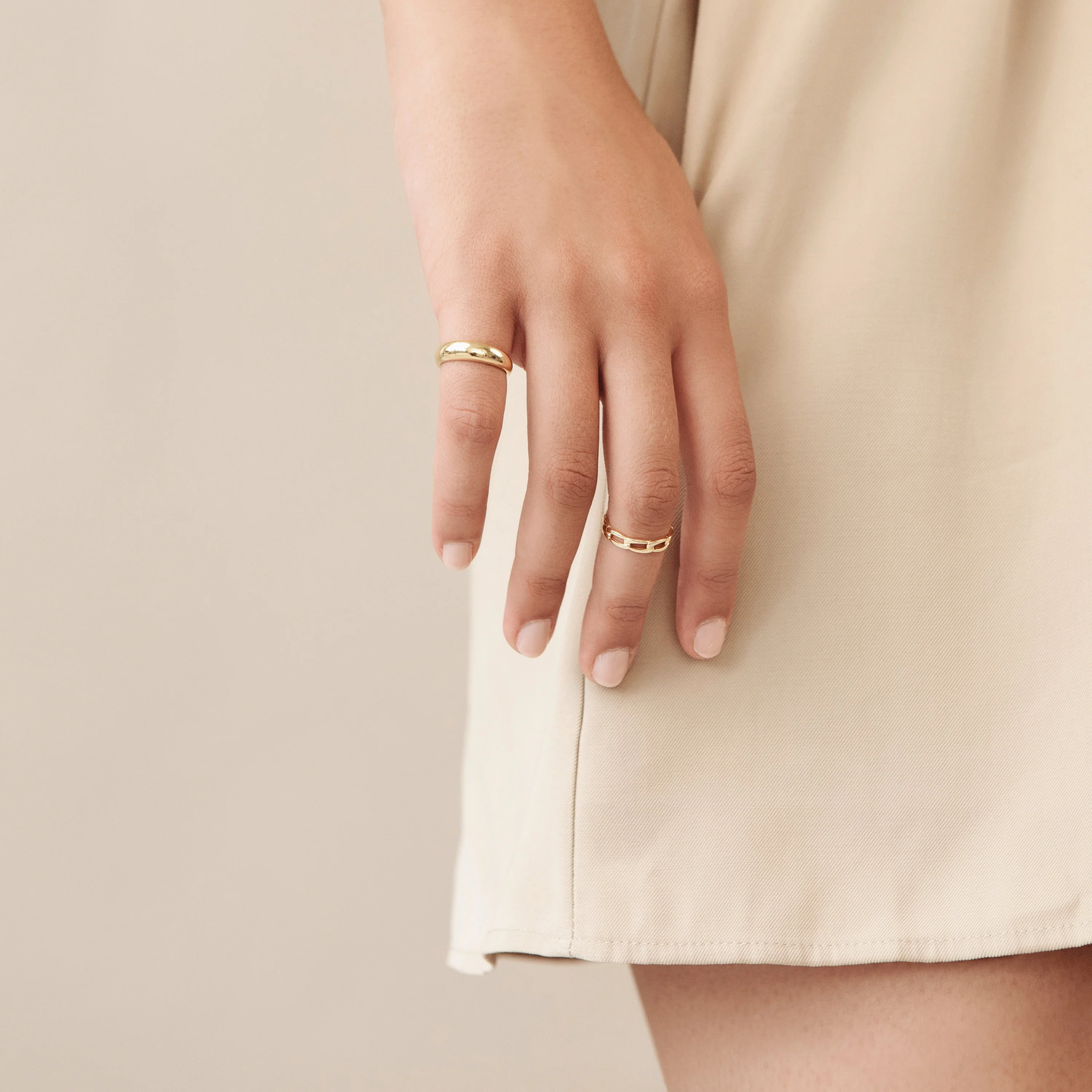 Link Ring in 18K Gold - Image 7