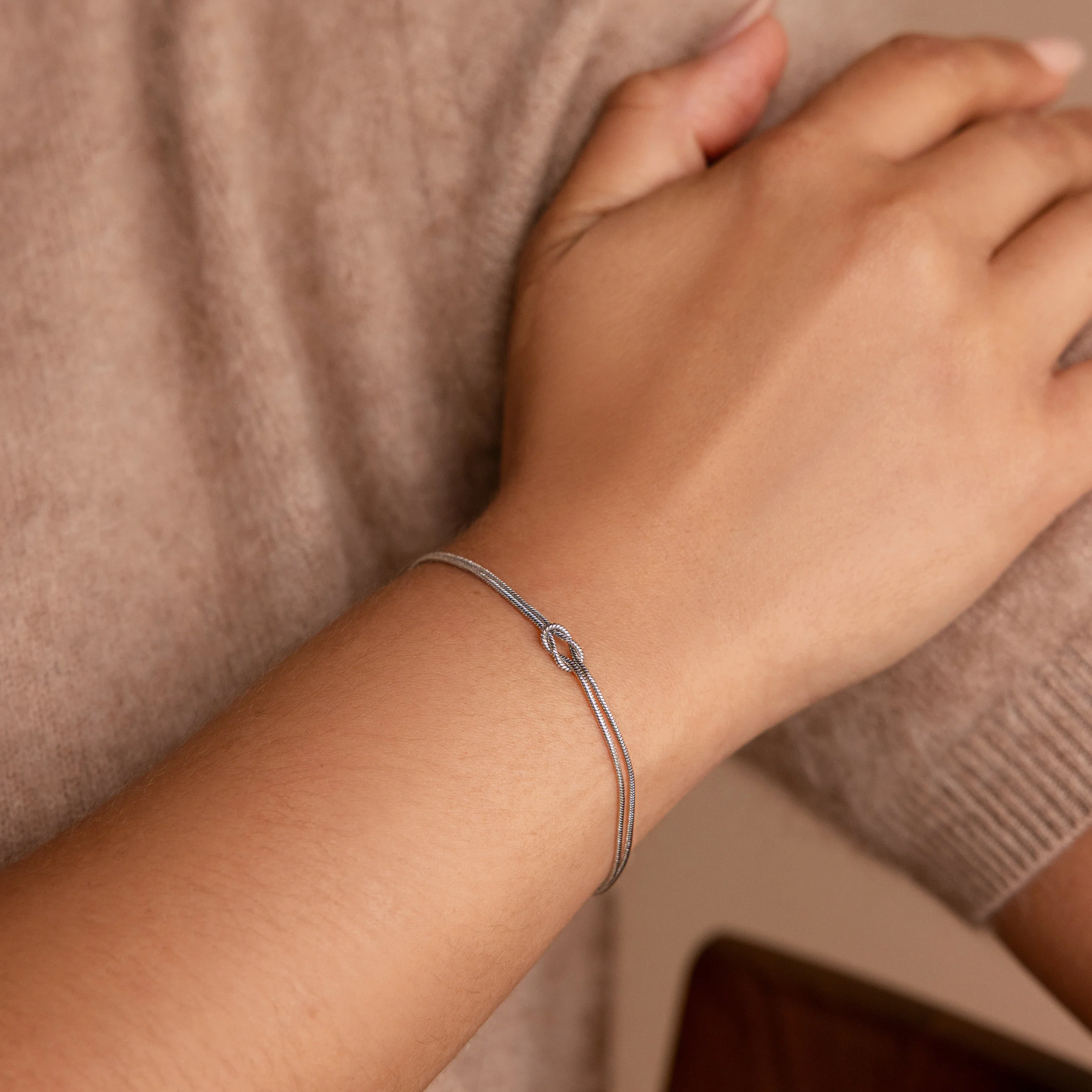 Love Knot Bracelet in Silver - Image 2