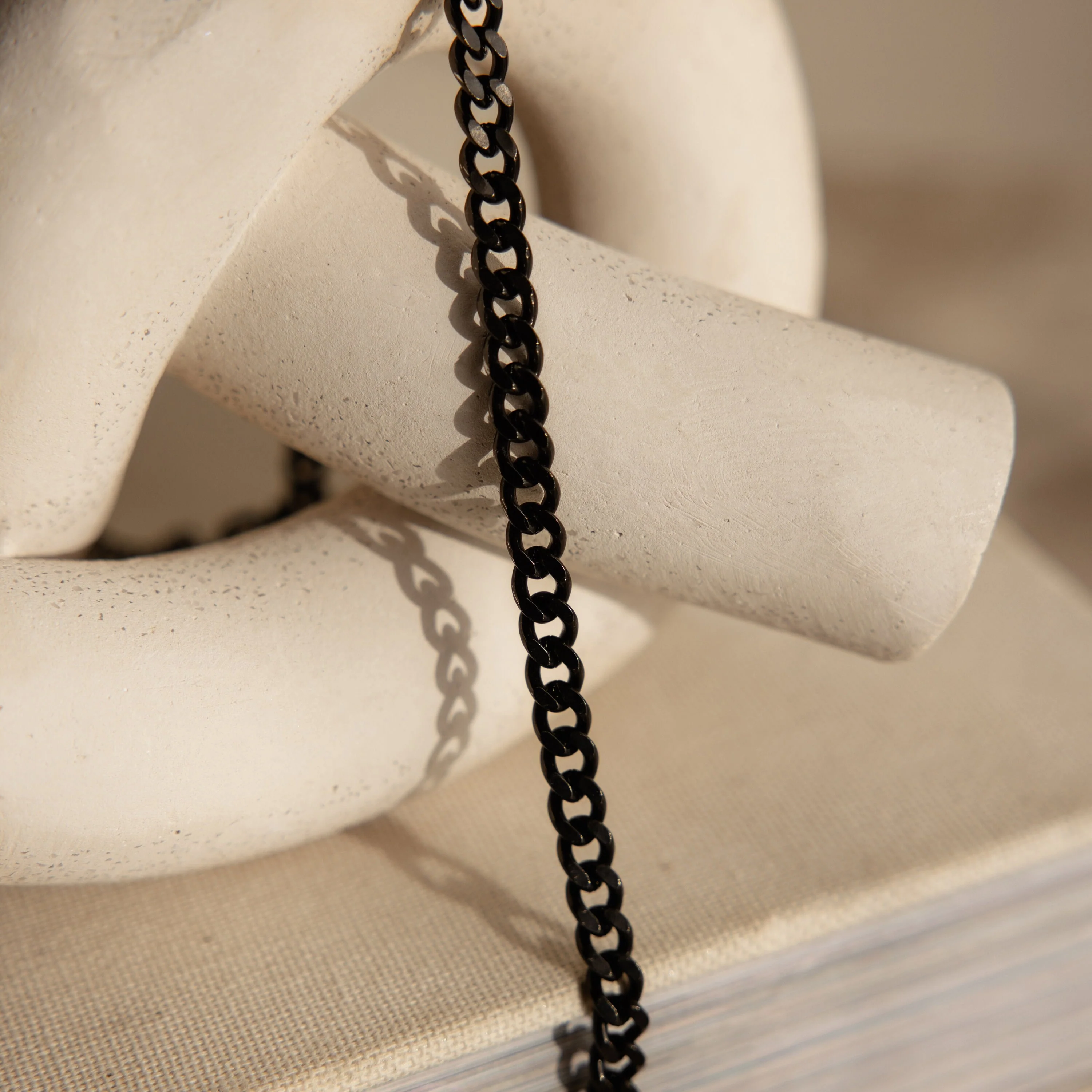 Men's Black Curb Chain - Image 5