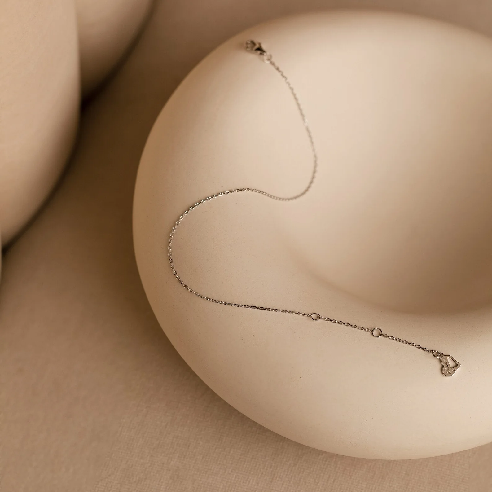 Micro Rolo Chain Anklet - Image 3