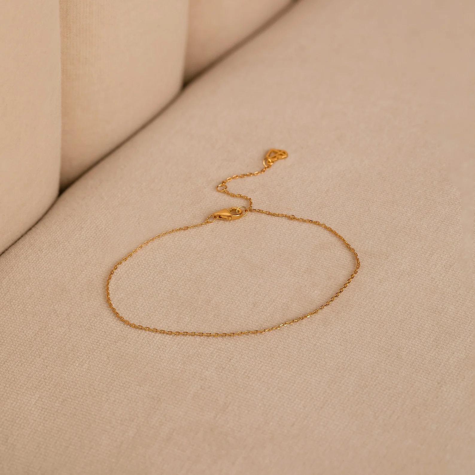 Micro Rolo Chain Anklet - Image 5